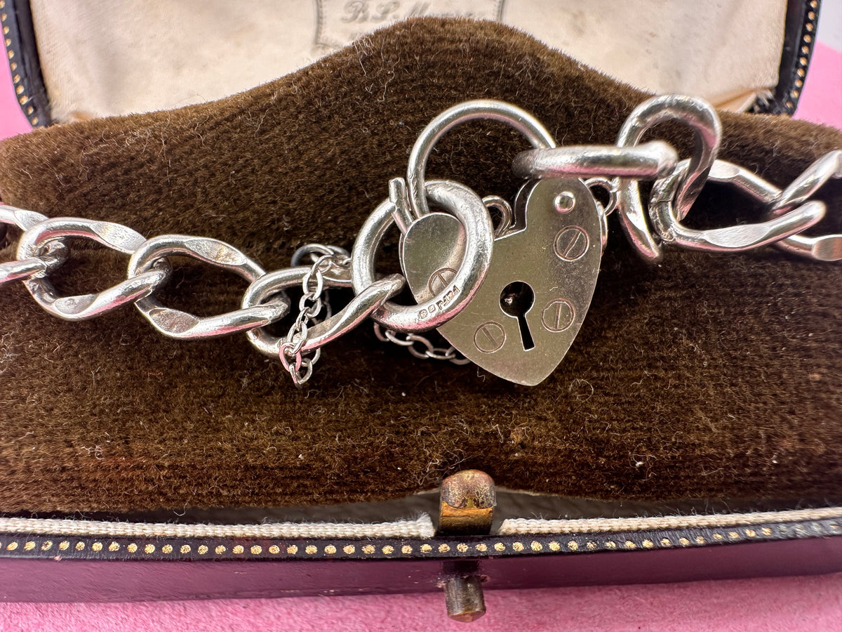 Sterling silver Curb bracelet with heart padlock
