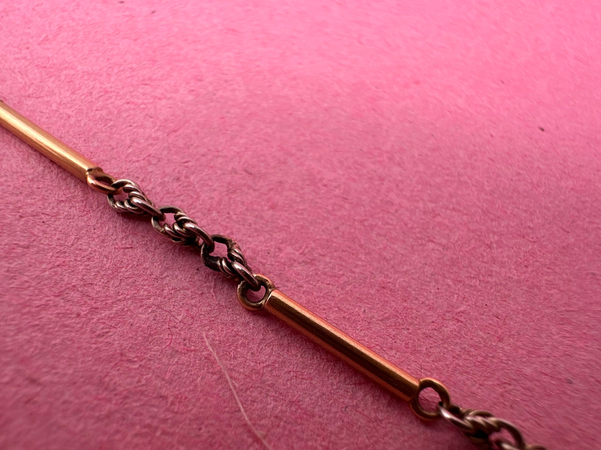 Antique 18ct Bi-Colour Bar & Lovers Knot Albert chain with 18ct dog clip & 9ct T-Bar.