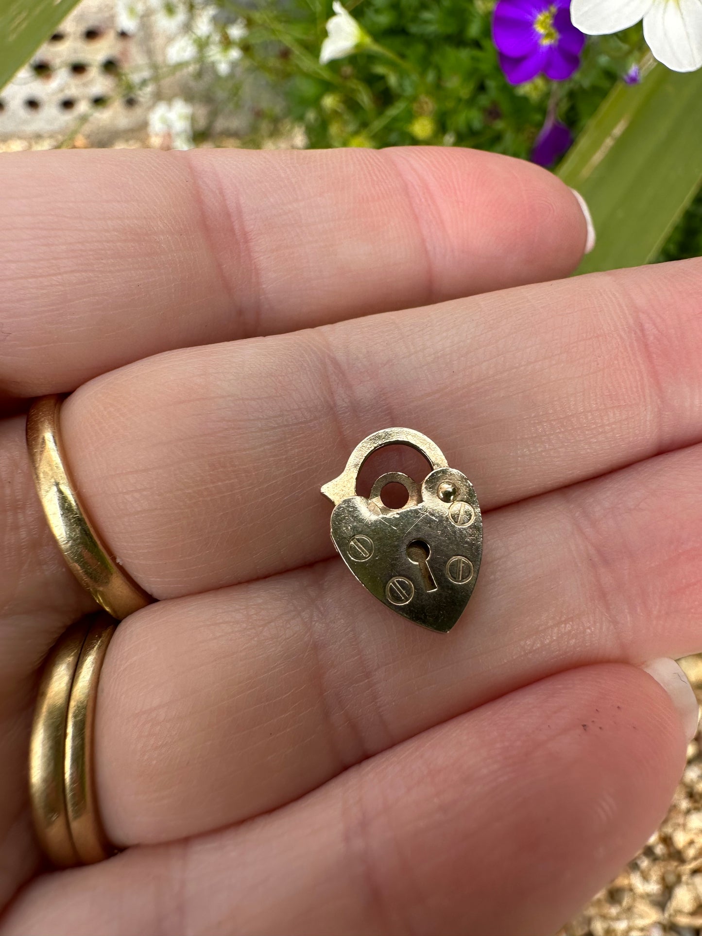 Vintage 9ct Gold Heart Padlock