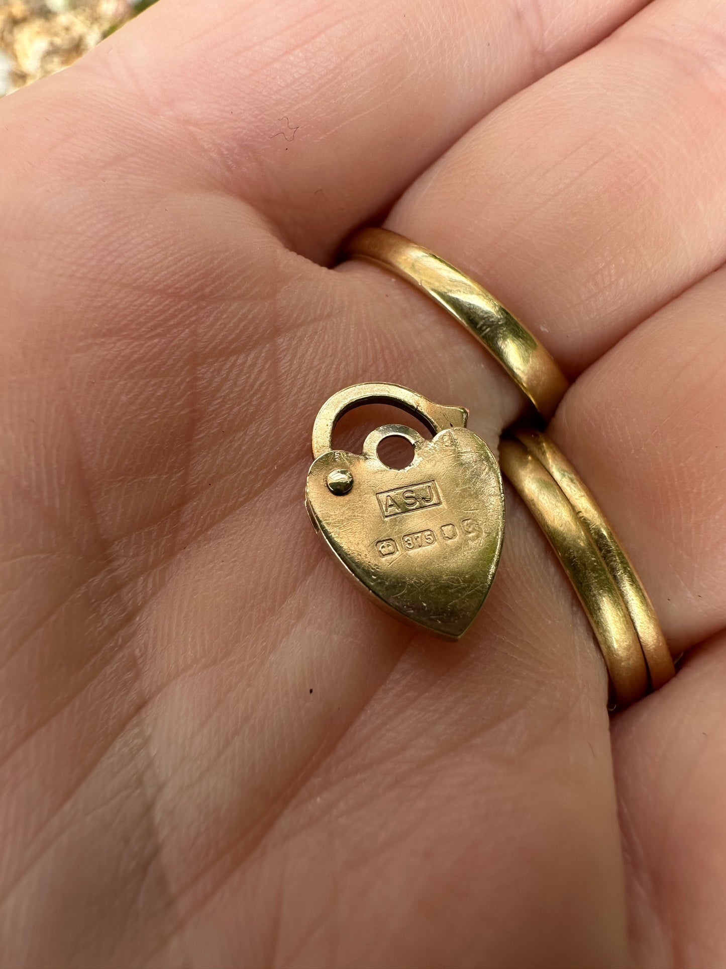 Vintage 9ct Gold Heart Padlock