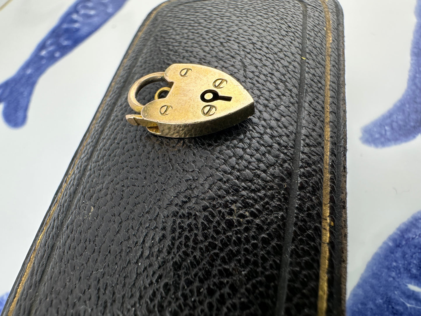 Antique 9ct Gold Heart Padlock