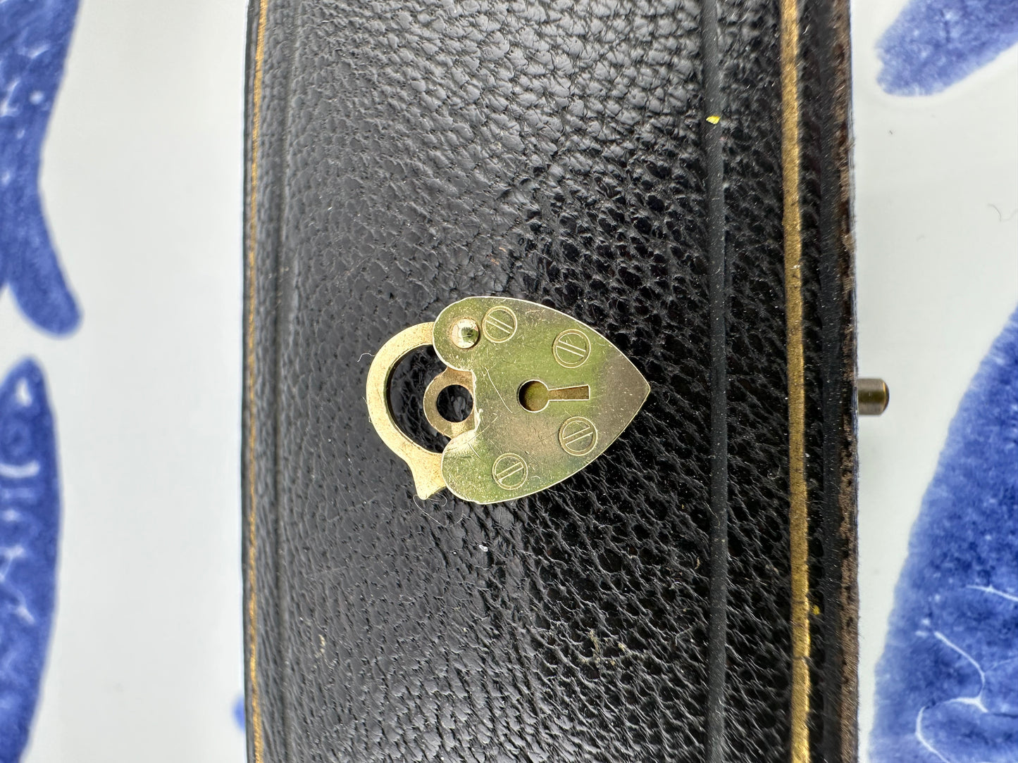 Vintage 9ct Gold Heart Padlock
