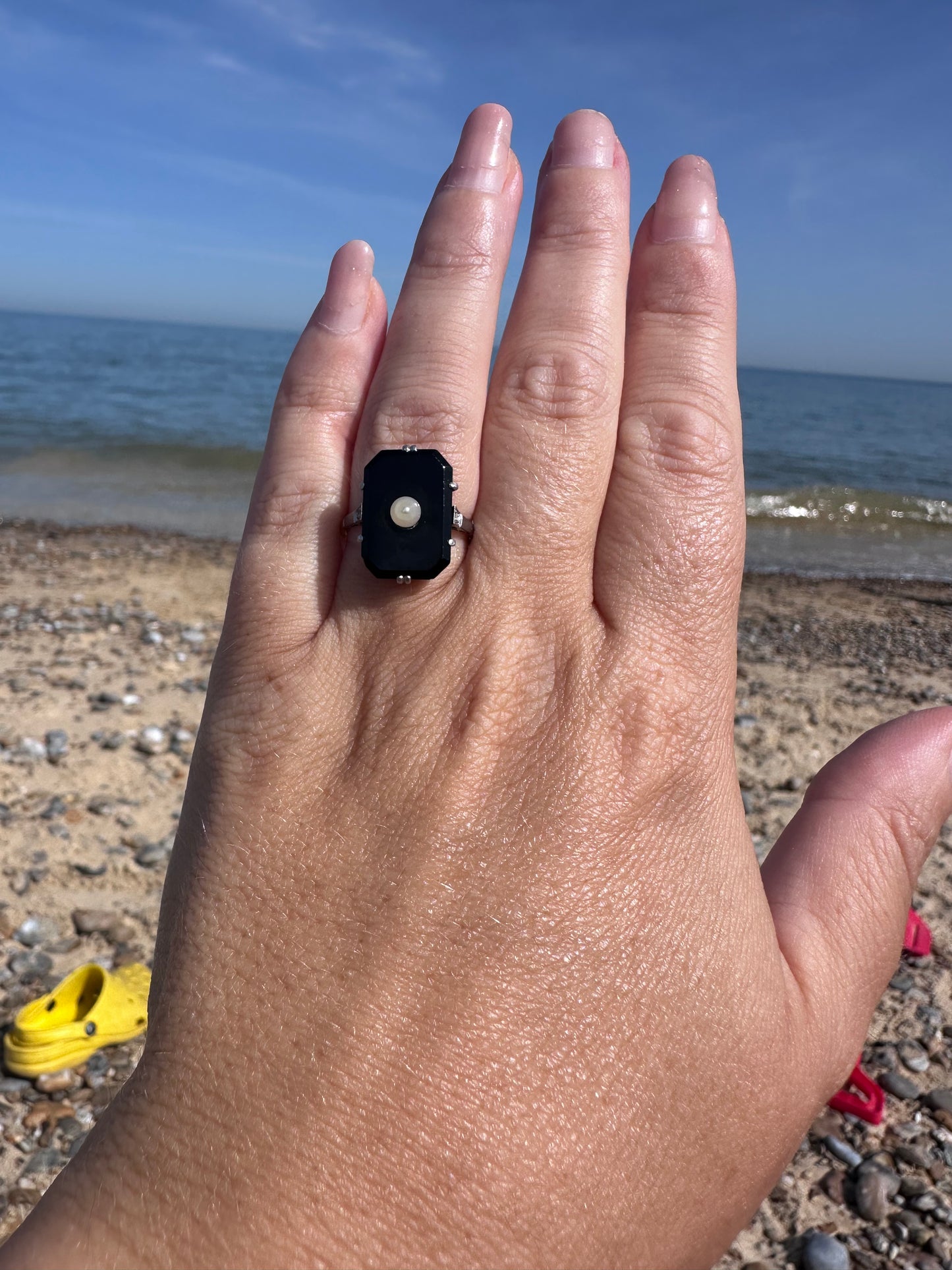 14ct Onyx, Pearl & Rose cut diamond Ring