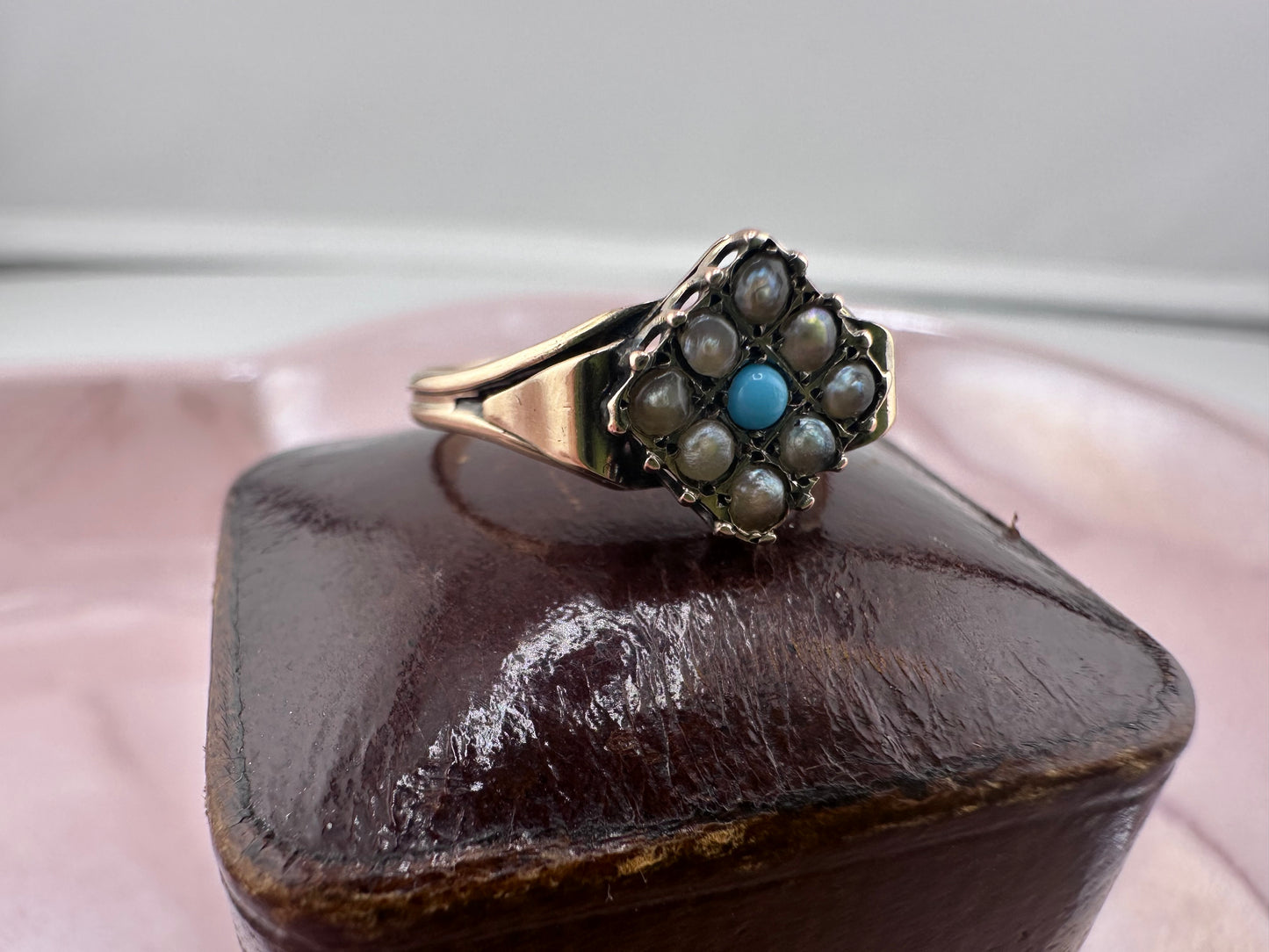 Antique 9ct Gold seed Pearl & Turquoise Ring