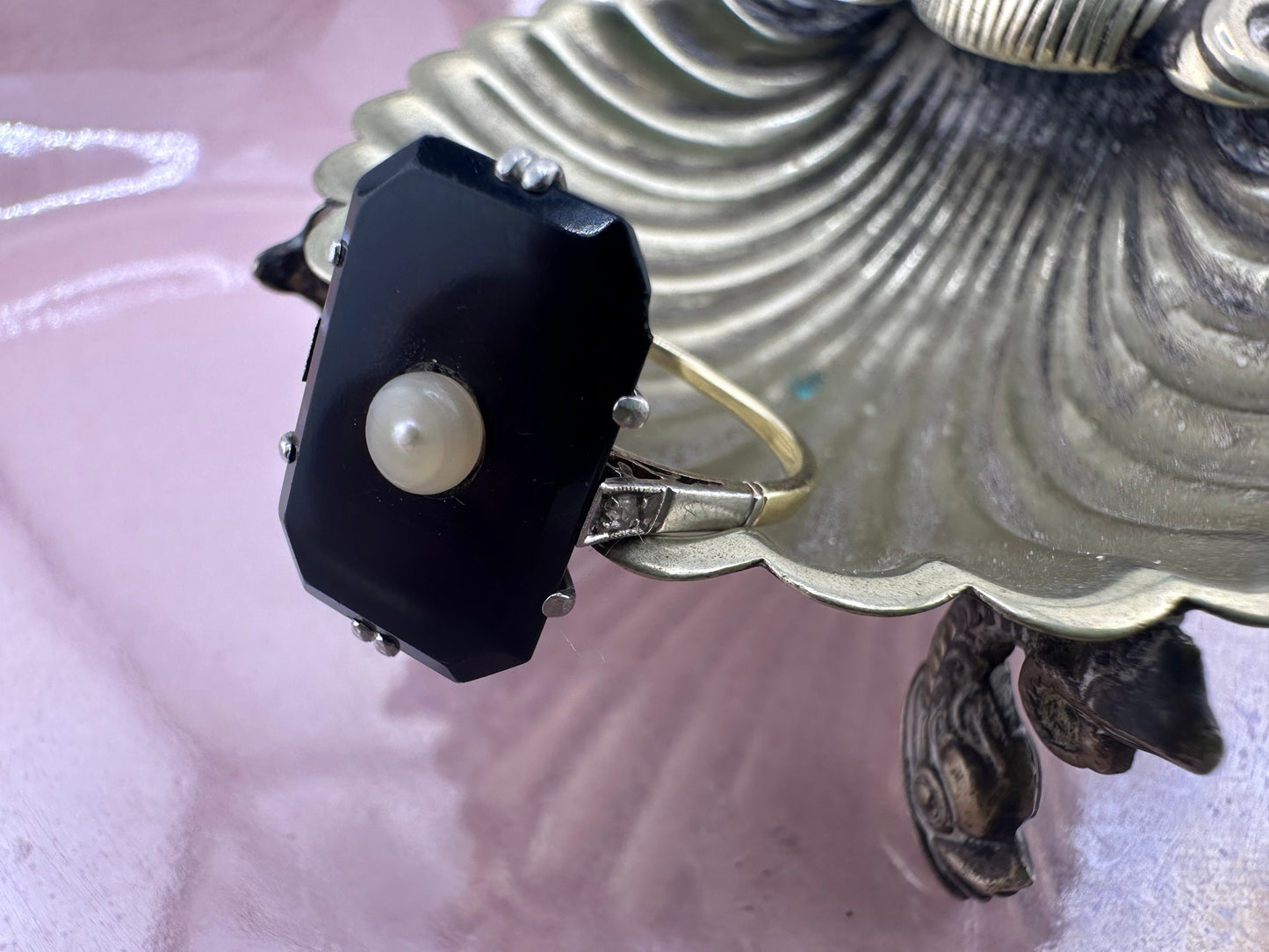 14ct Onyx, Pearl & Rose cut diamond Ring