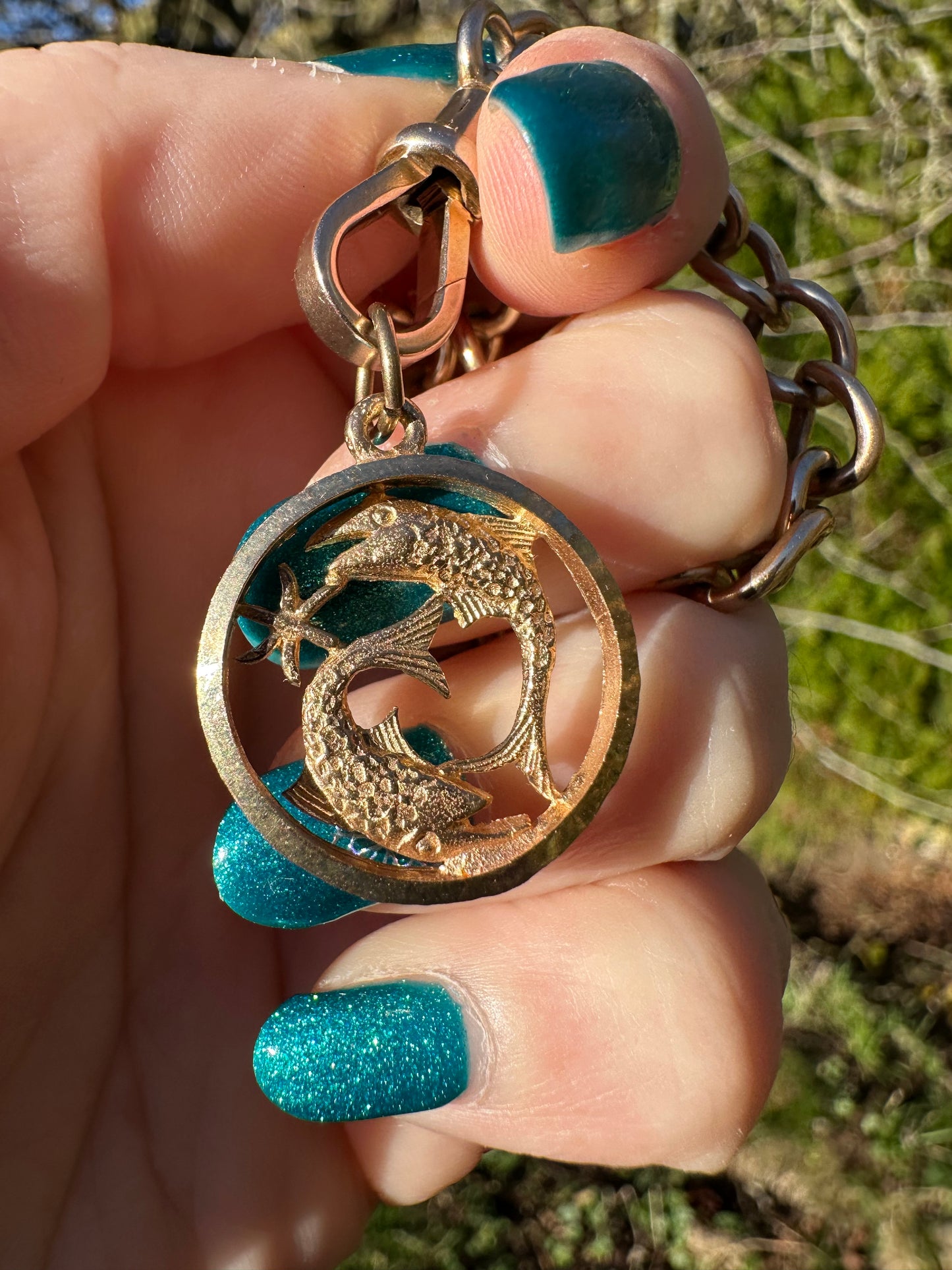 9ct Gold Open Work Pisces Zodiac Charm