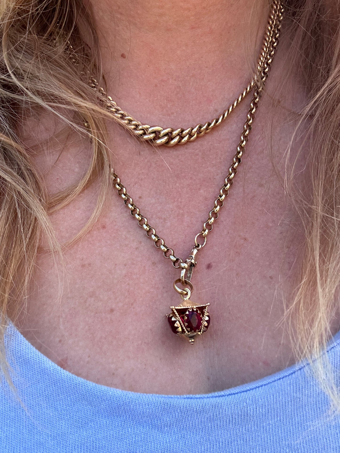 18ct Garnet Lantern Pendant