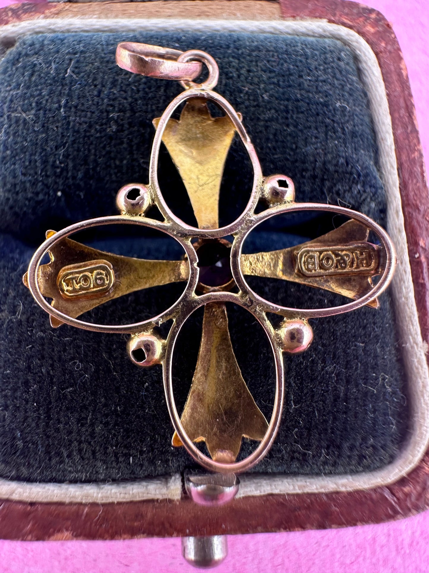 Edwardian 9ct Gold Amethyst Lavalier pendant
