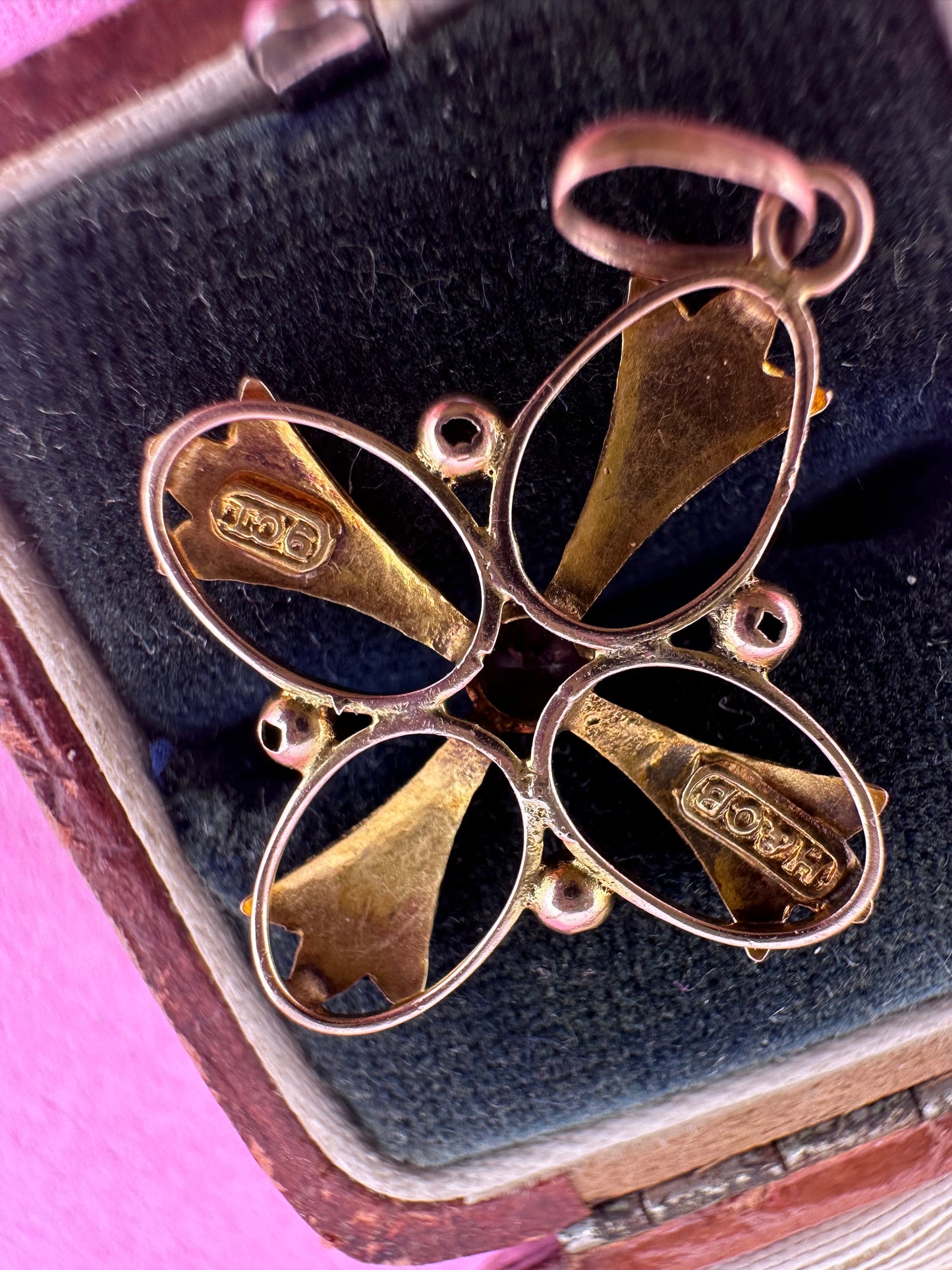 Edwardian 9ct Gold Amethyst Lavalier pendant