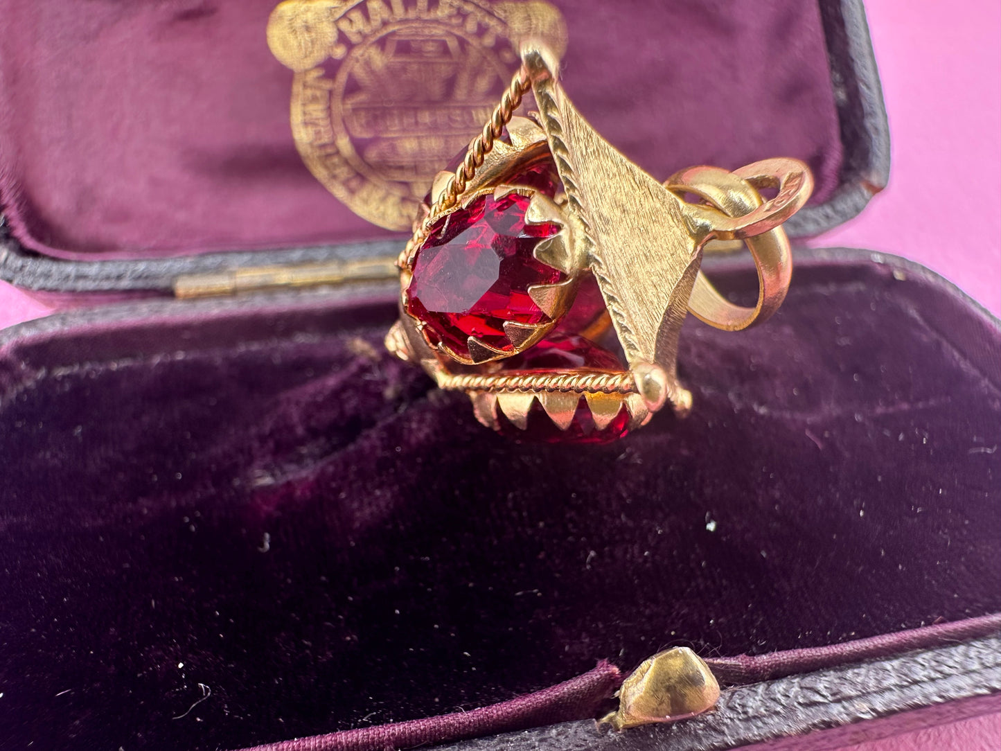 18ct Garnet Lantern Pendant