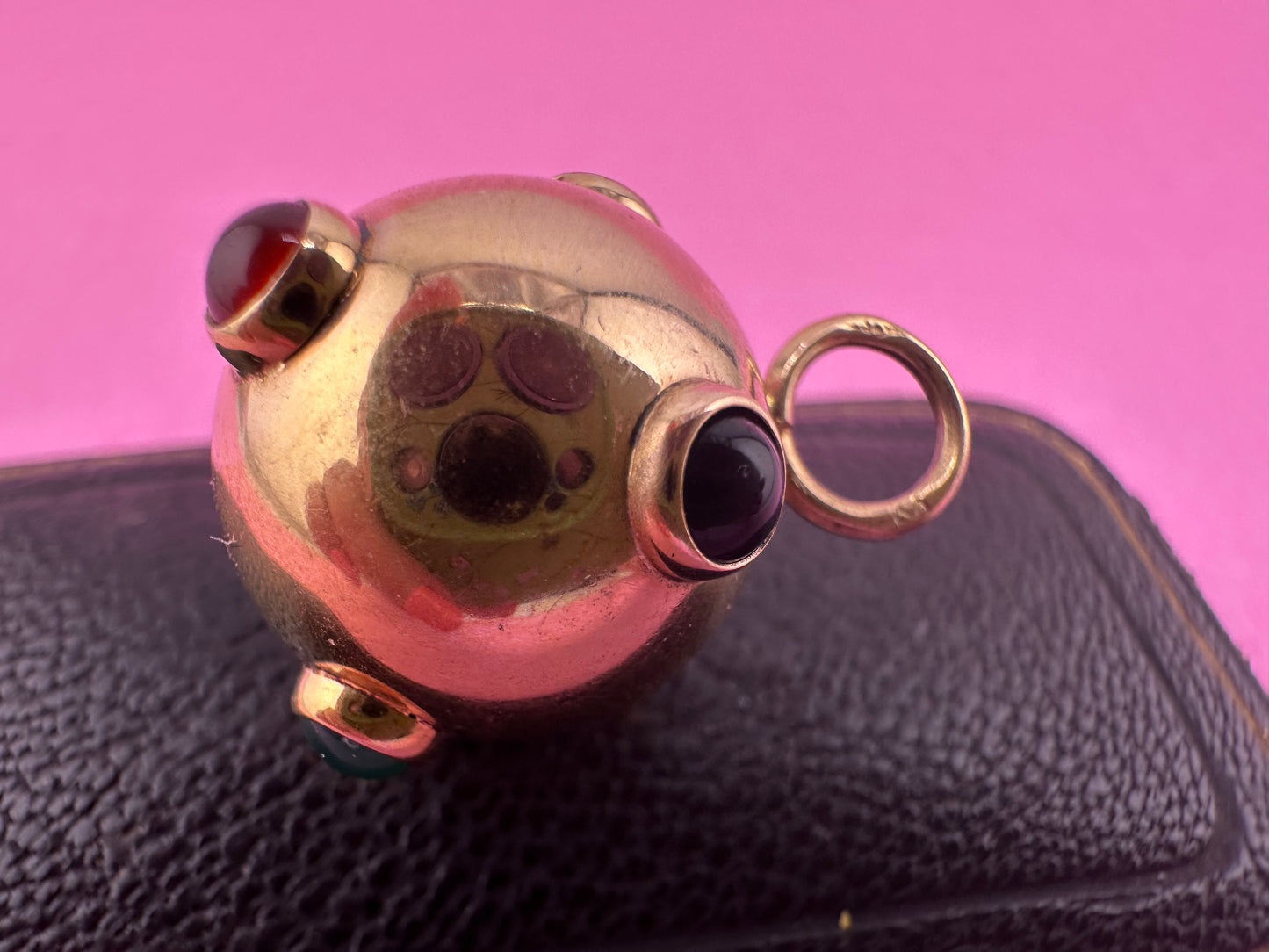 9ct Sputnik pendant with carnelian, onyx & green agate gemstones