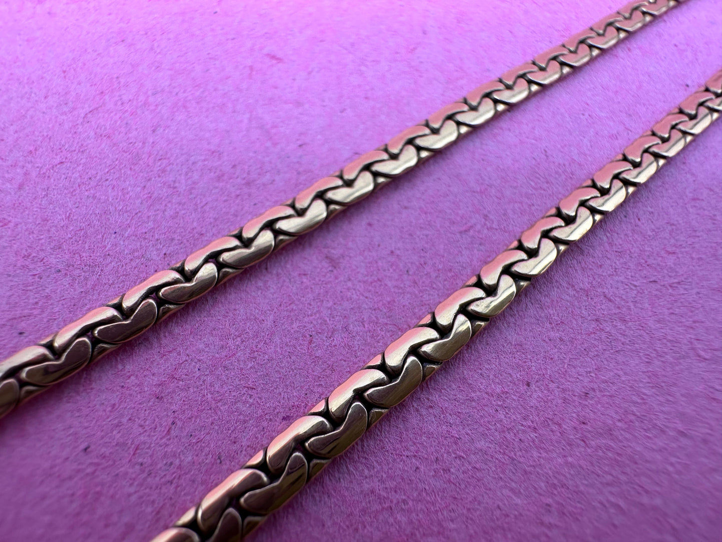 9ct Yellow Gold C Link chain