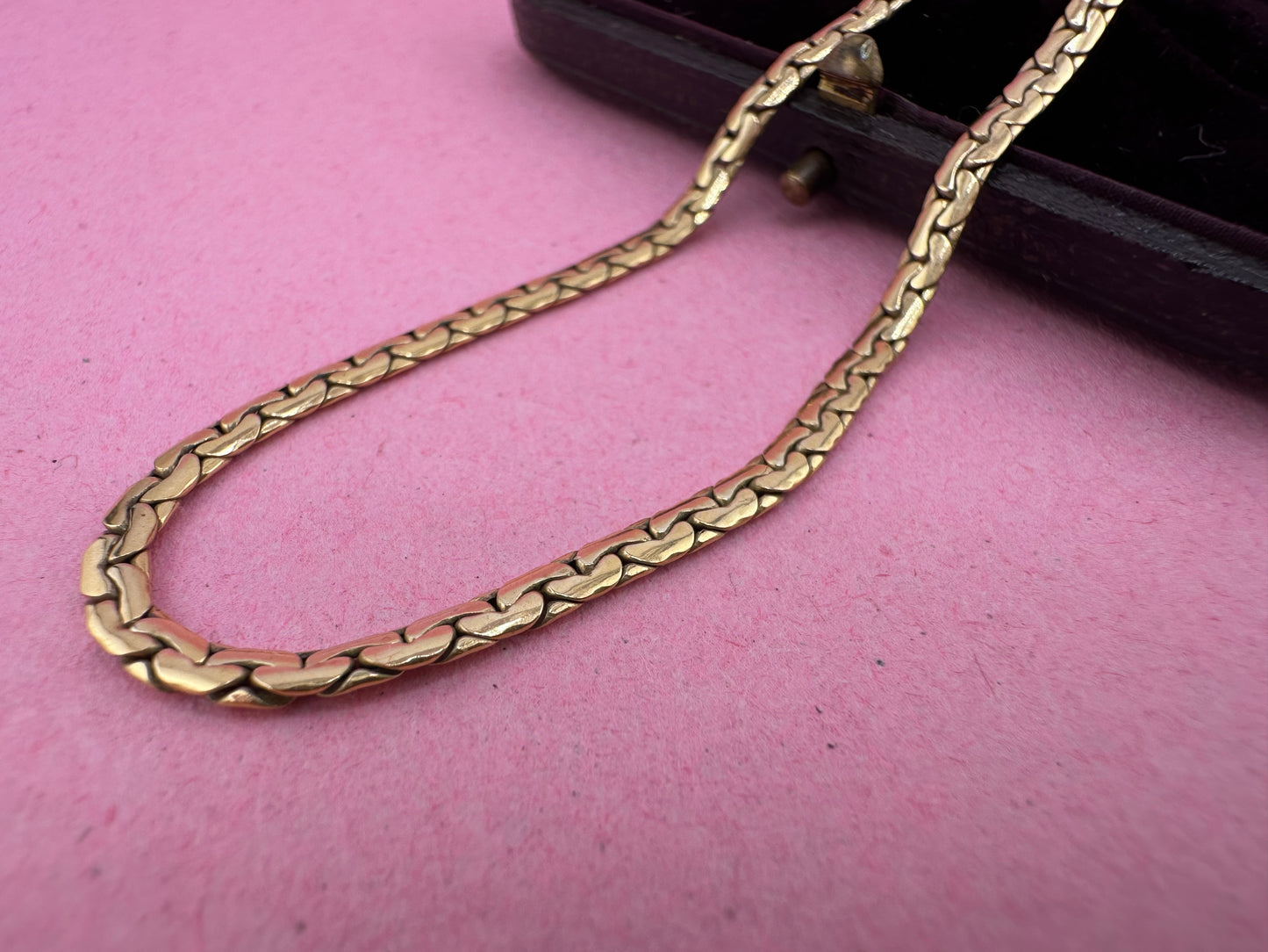9ct Yellow Gold C Link chain