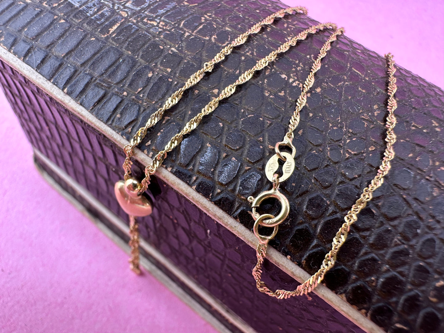 Vintage 9ct Gold Loose Rope chain with heart tassel slider.