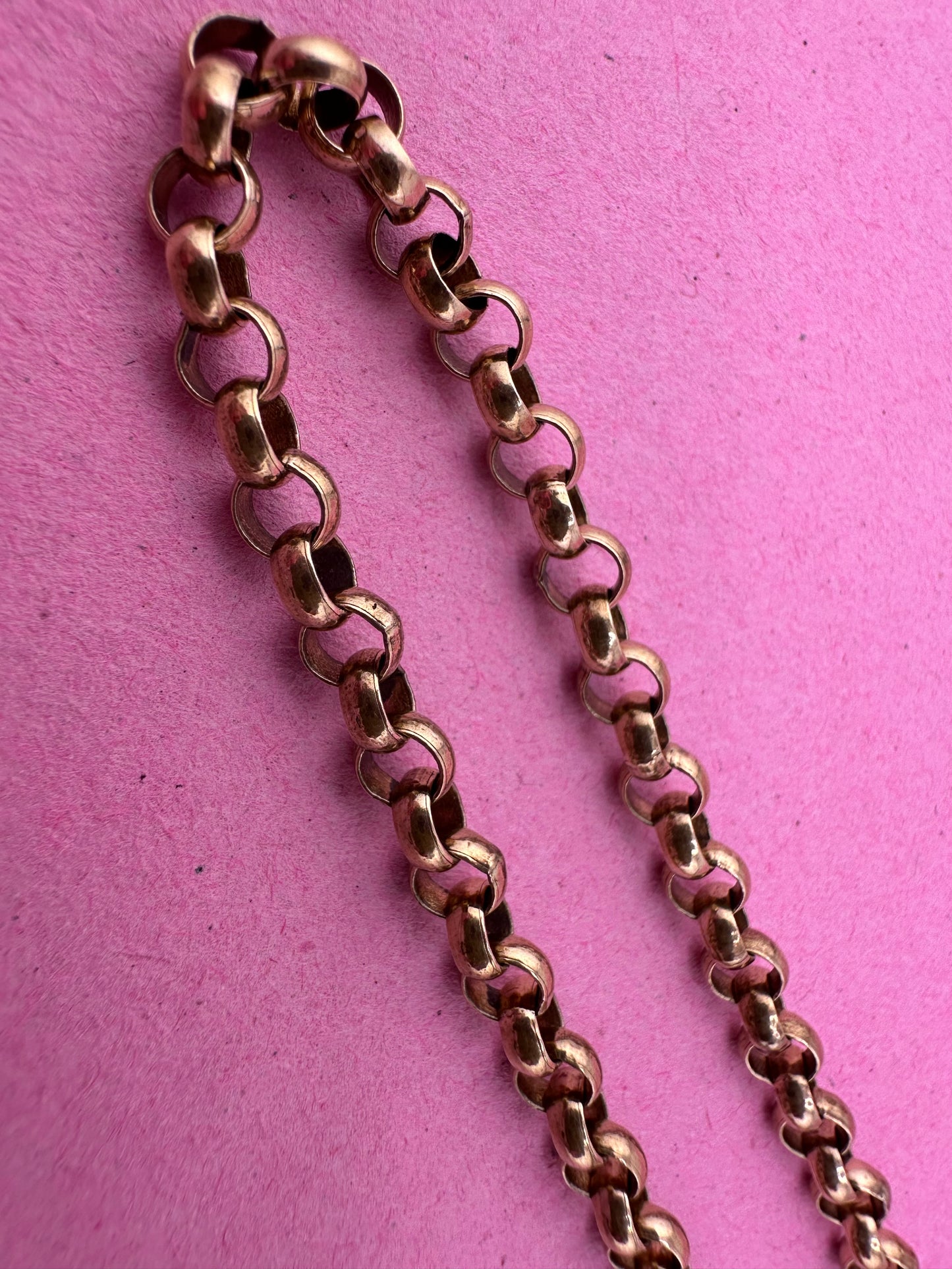 Vintage 9ct Yellow Gold Rolo/Belcher chain with antique dog clip