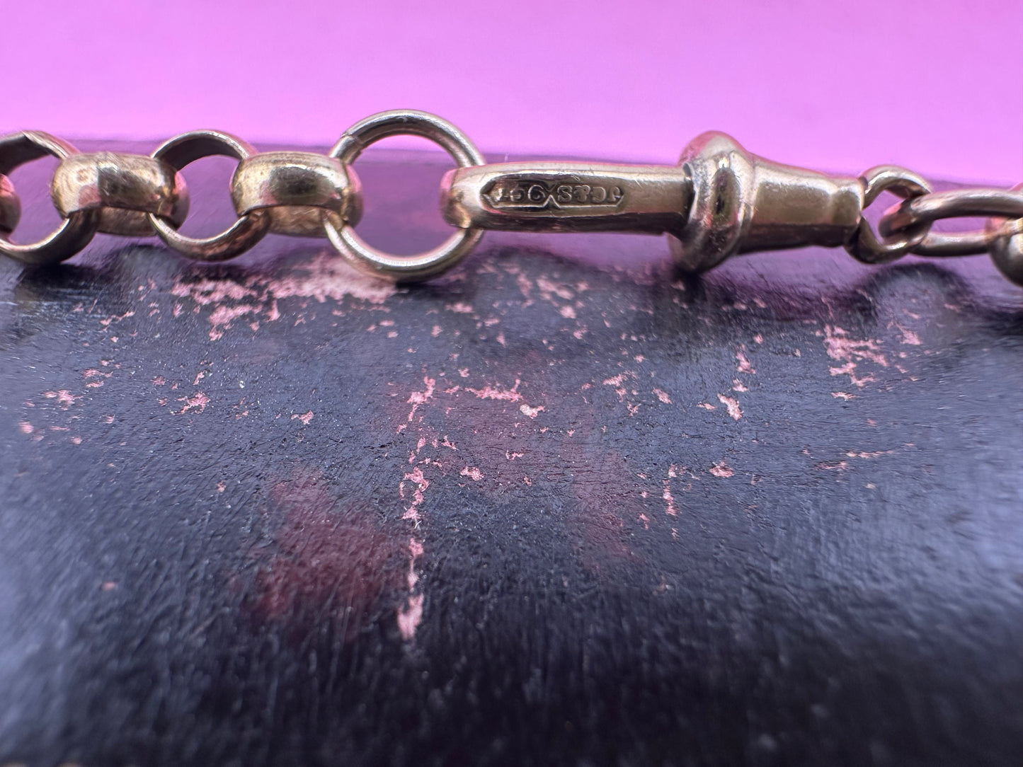 Vintage 9ct Yellow Gold Rolo/Belcher chain with antique dog clip