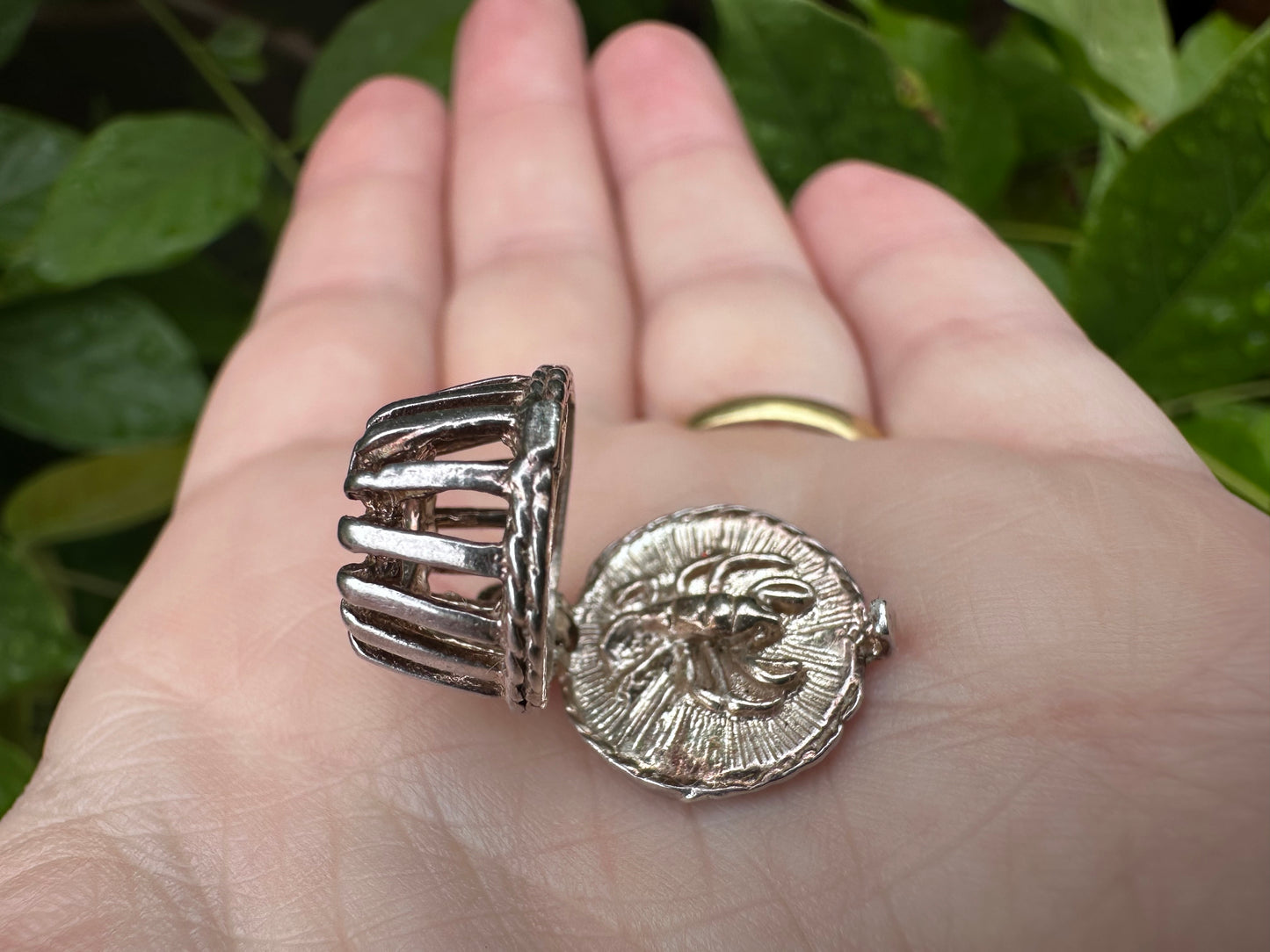 Silver Lobster Pot charm, opens