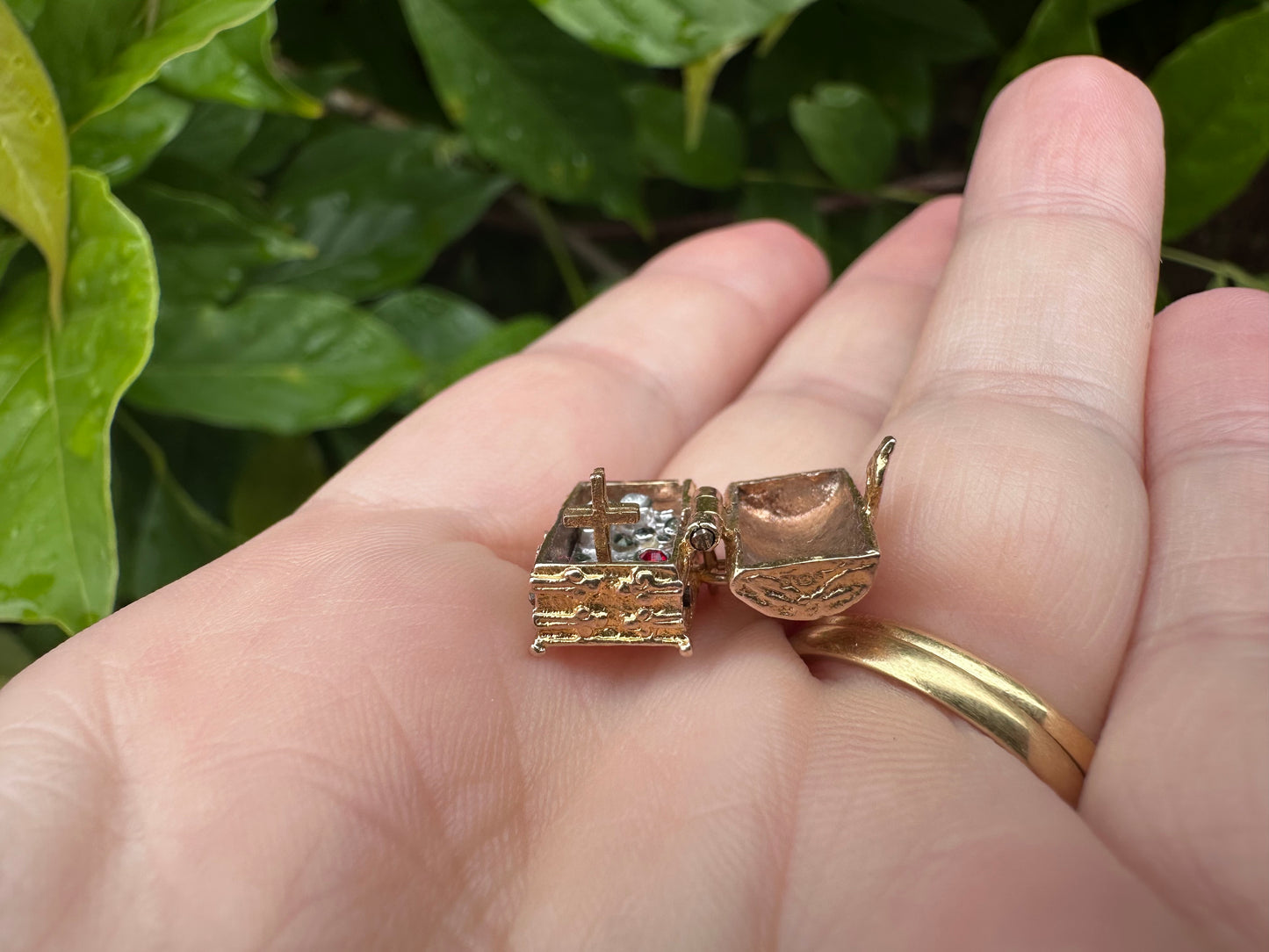 Reserved for Teigan Vintage 9ct Gold Articulated Treasure chest charm with diamonds