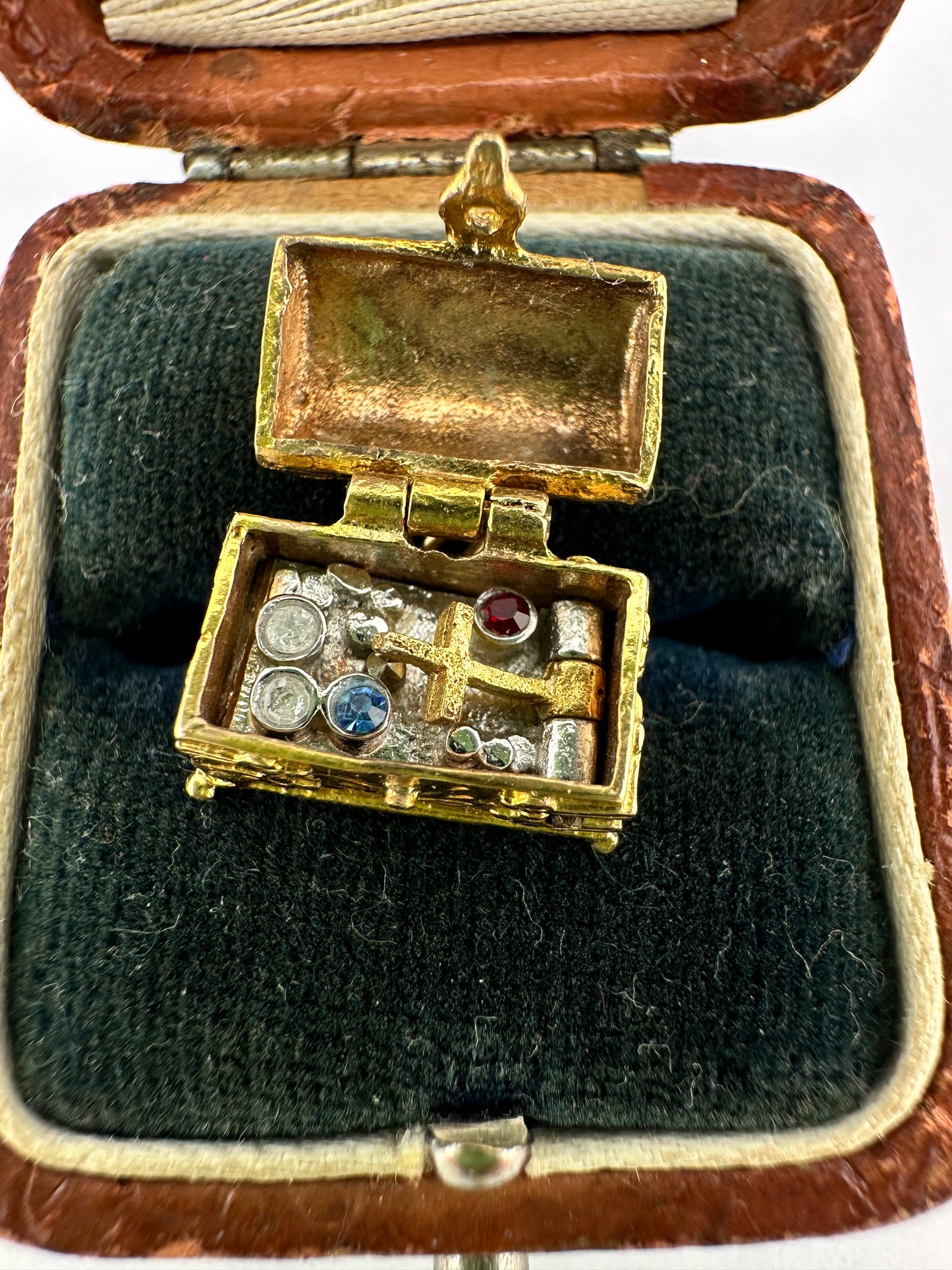 Reserved for Teigan Vintage 9ct Gold Articulated Treasure chest charm with diamonds
