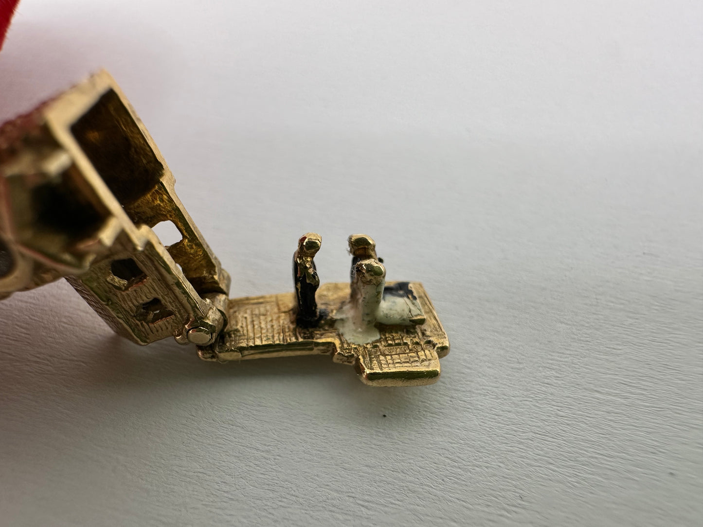 Vintage 9ct Gold Articulated Church Charm with enamelled bride, groom, vicar and Stanhope lense