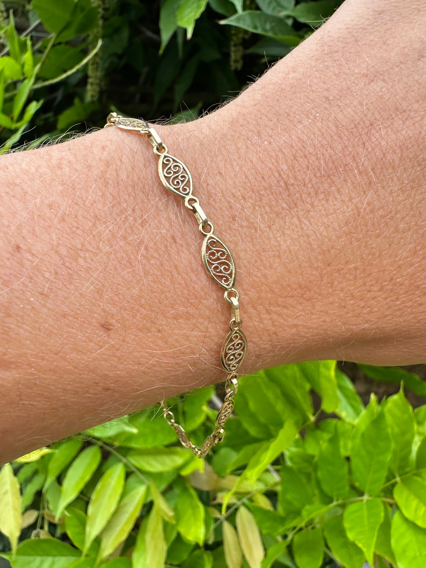 Vintage 9ct gold Filigree bracelet