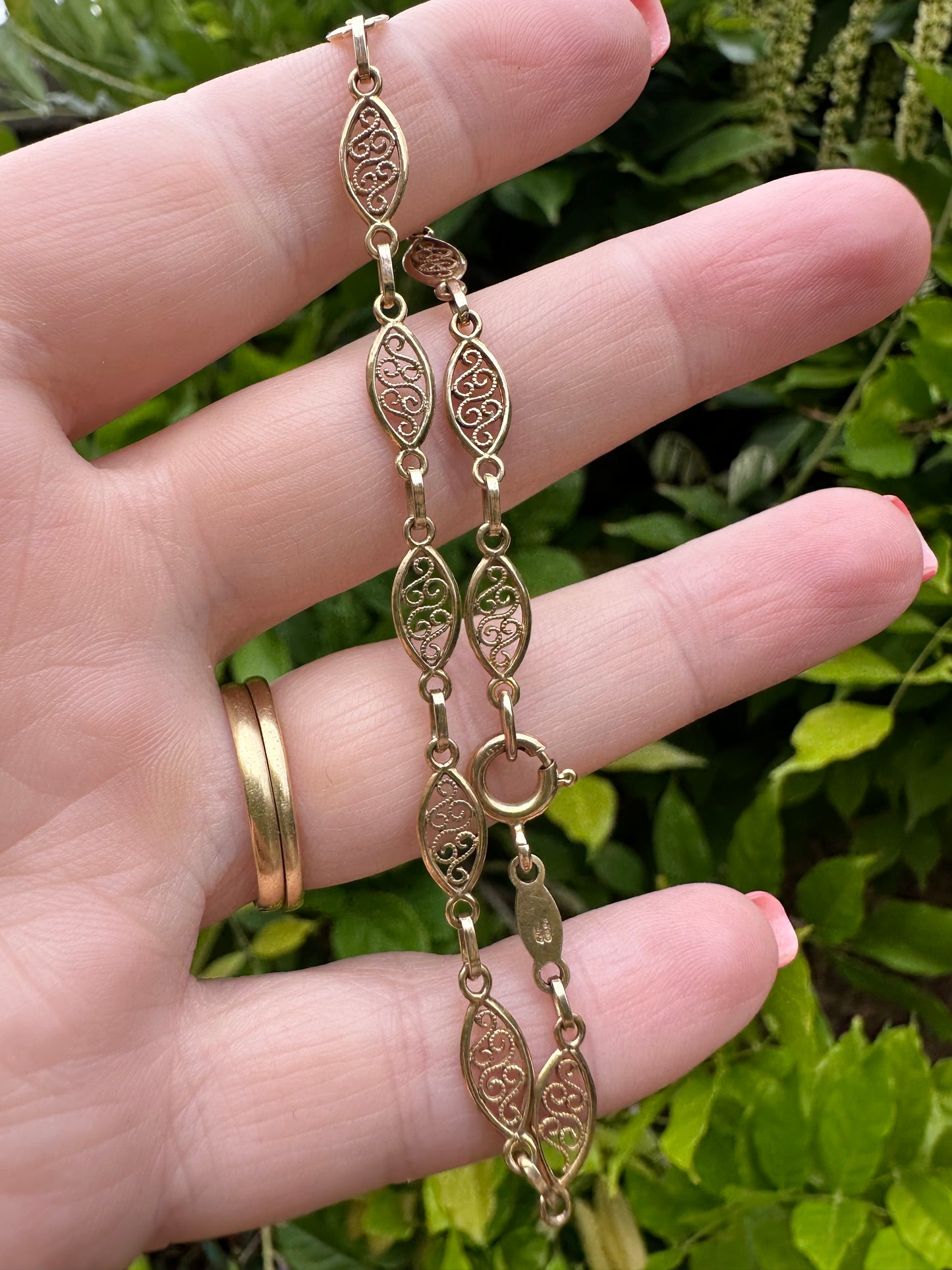 Vintage 9ct gold Filigree bracelet