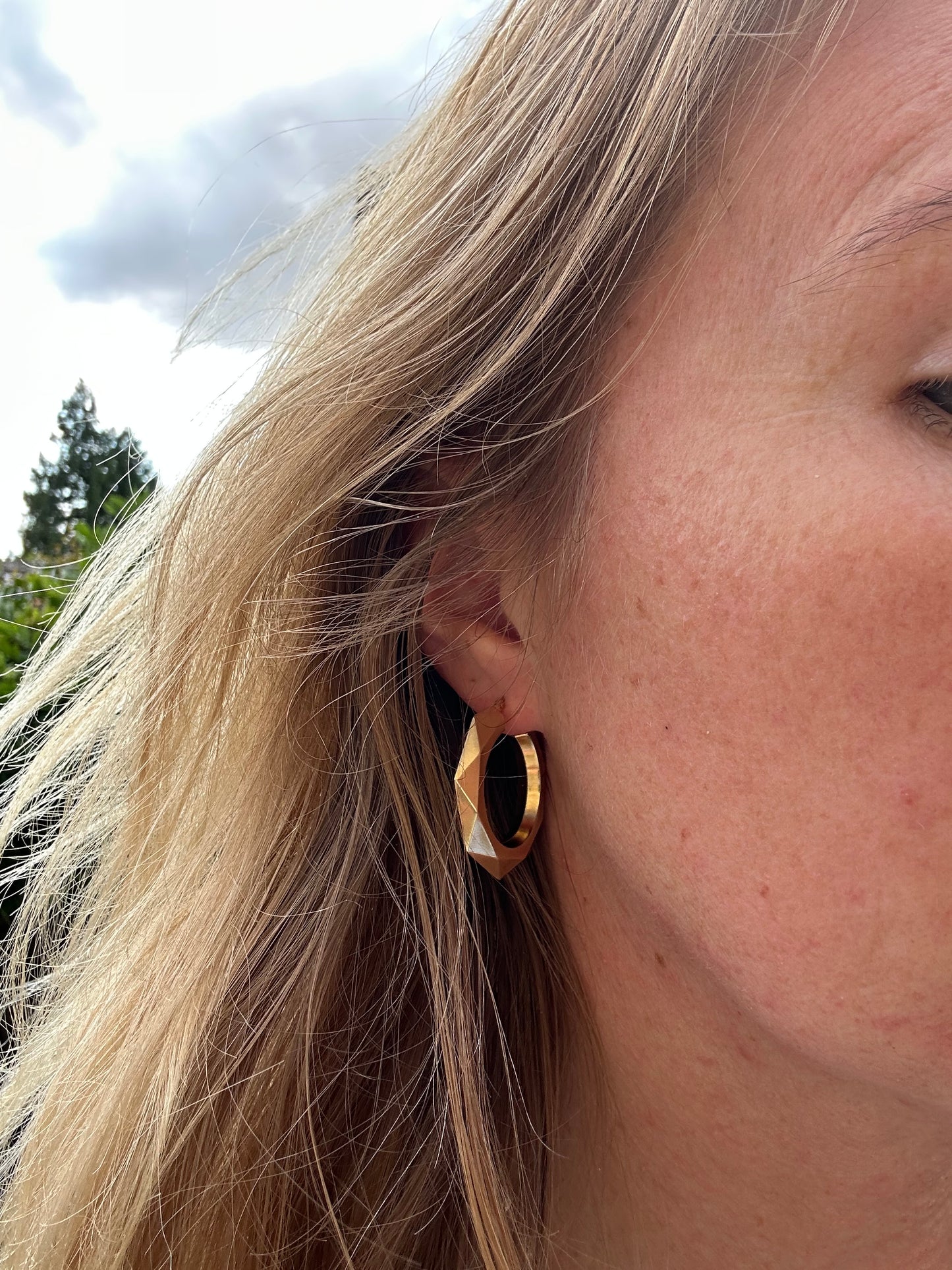 9ct Gold UnoAerre Octagonal Geometric Large Hoops