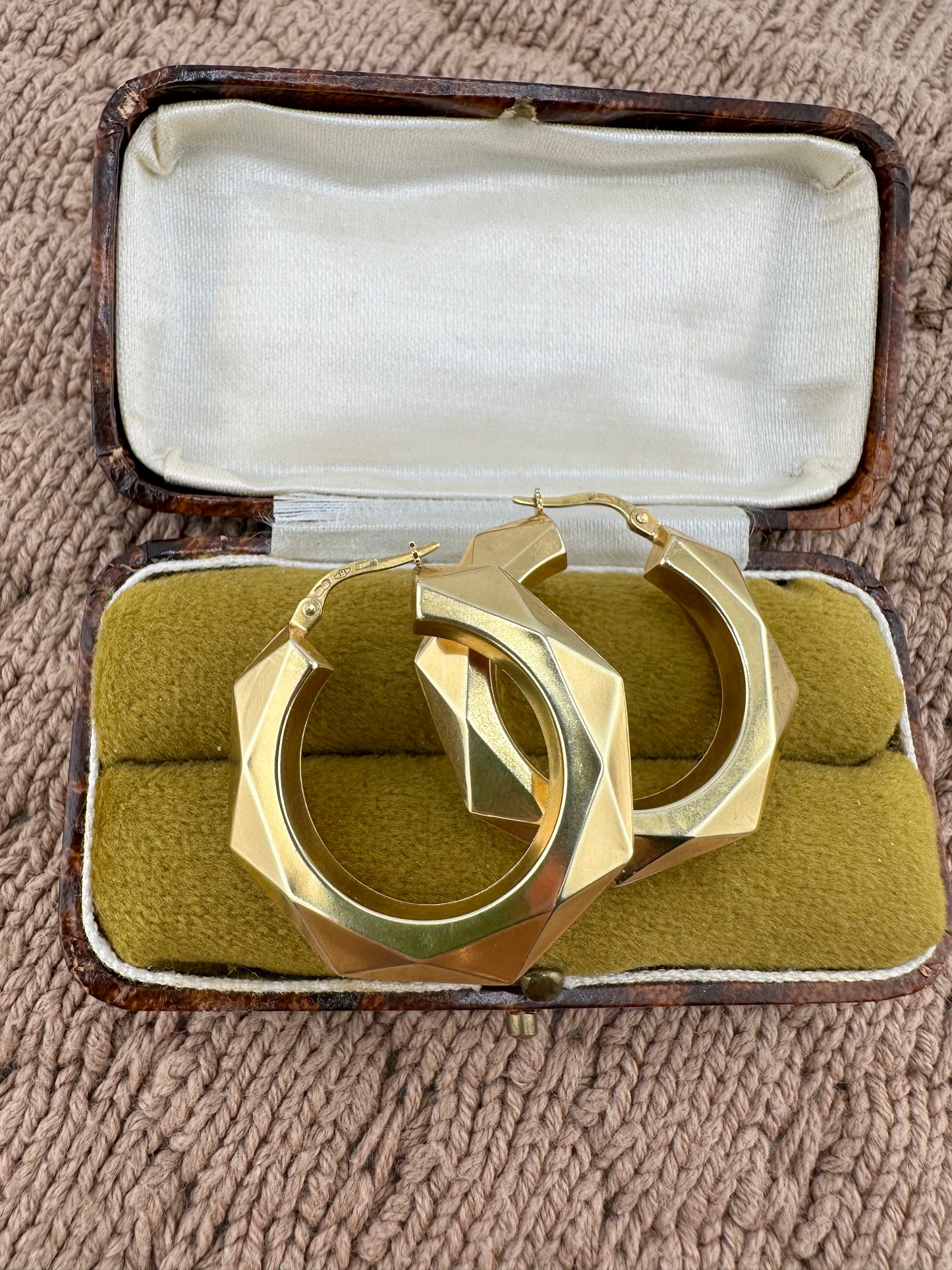 9ct Gold UnoAerre Octagonal Geometric Large Hoops