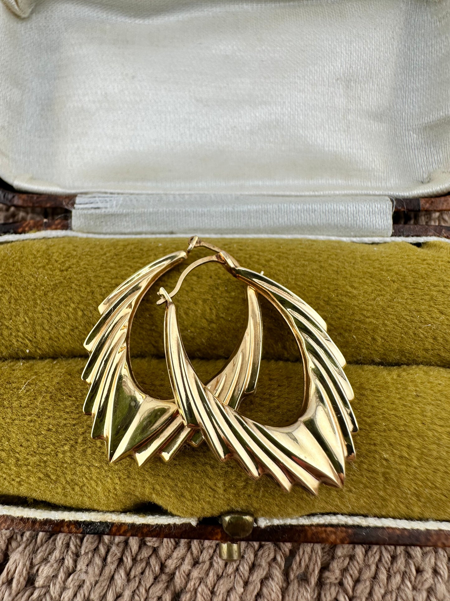 9ct Gold UnoAerre Spikey Hoops