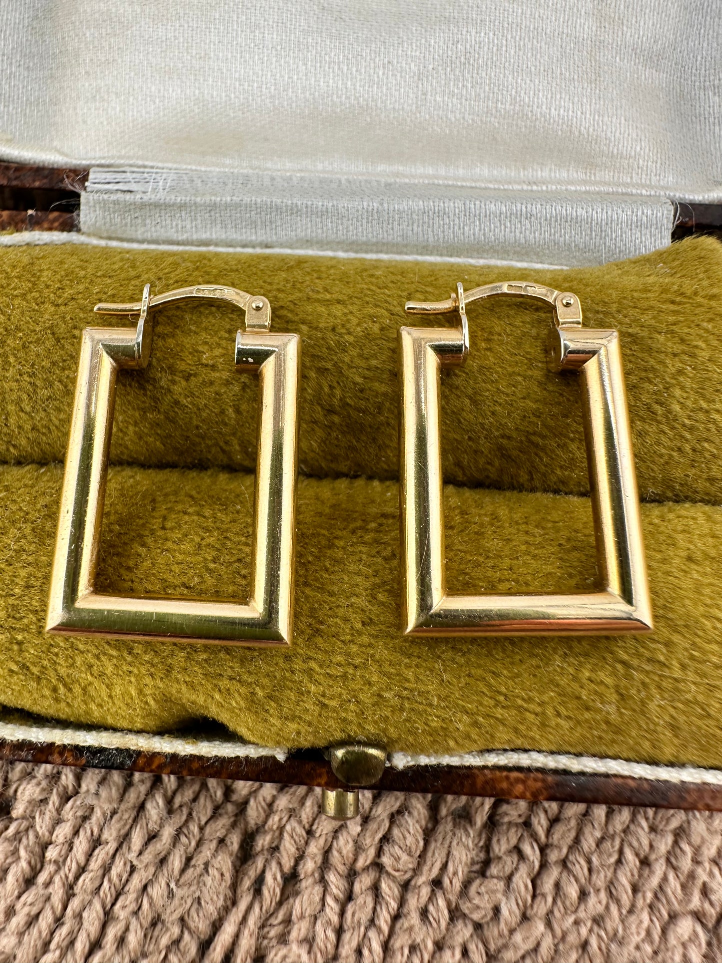 9ct Gold Rectangular Hoops
