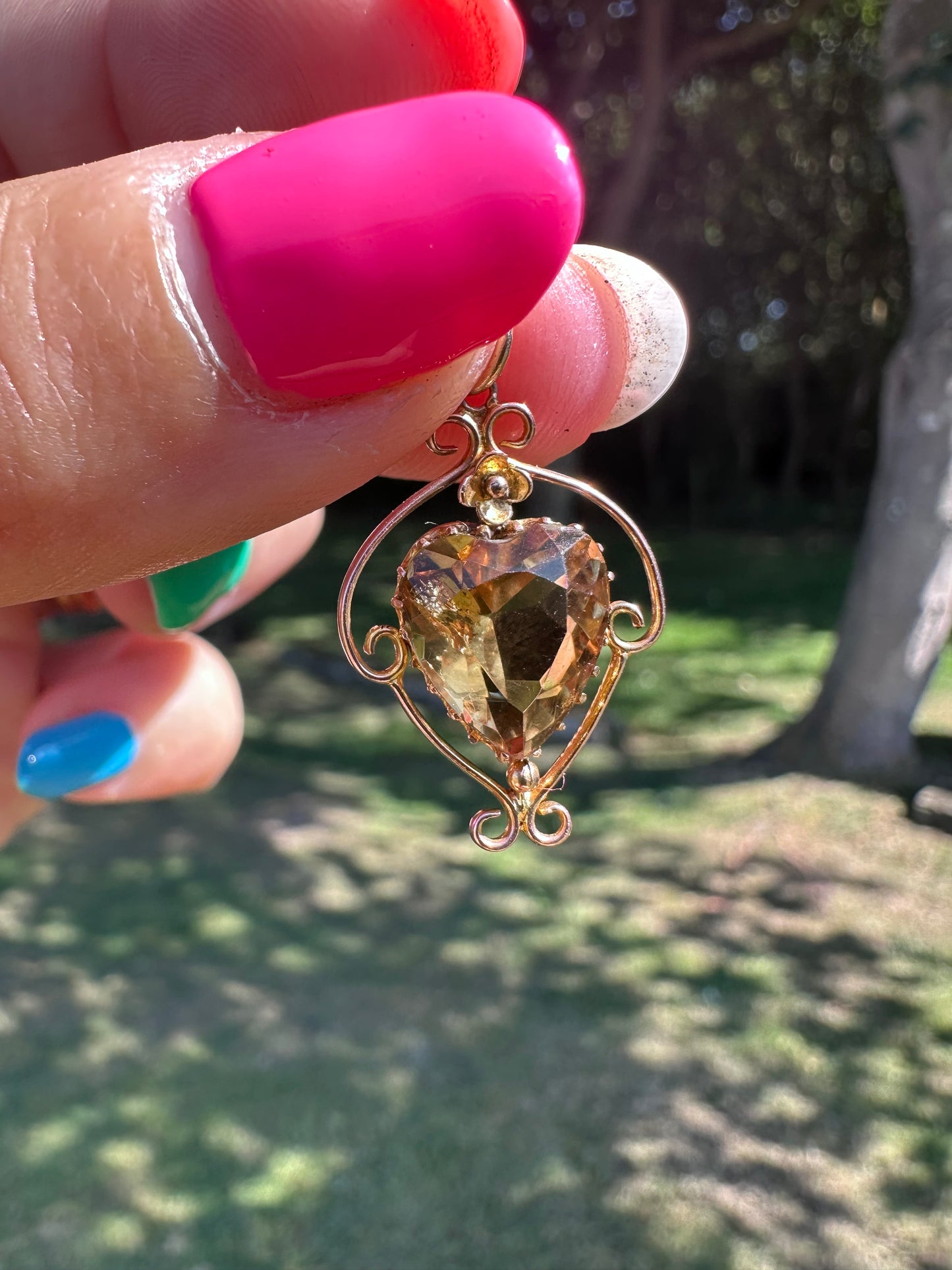 Edwardian 9ct Gold Citrine Heart Pendant