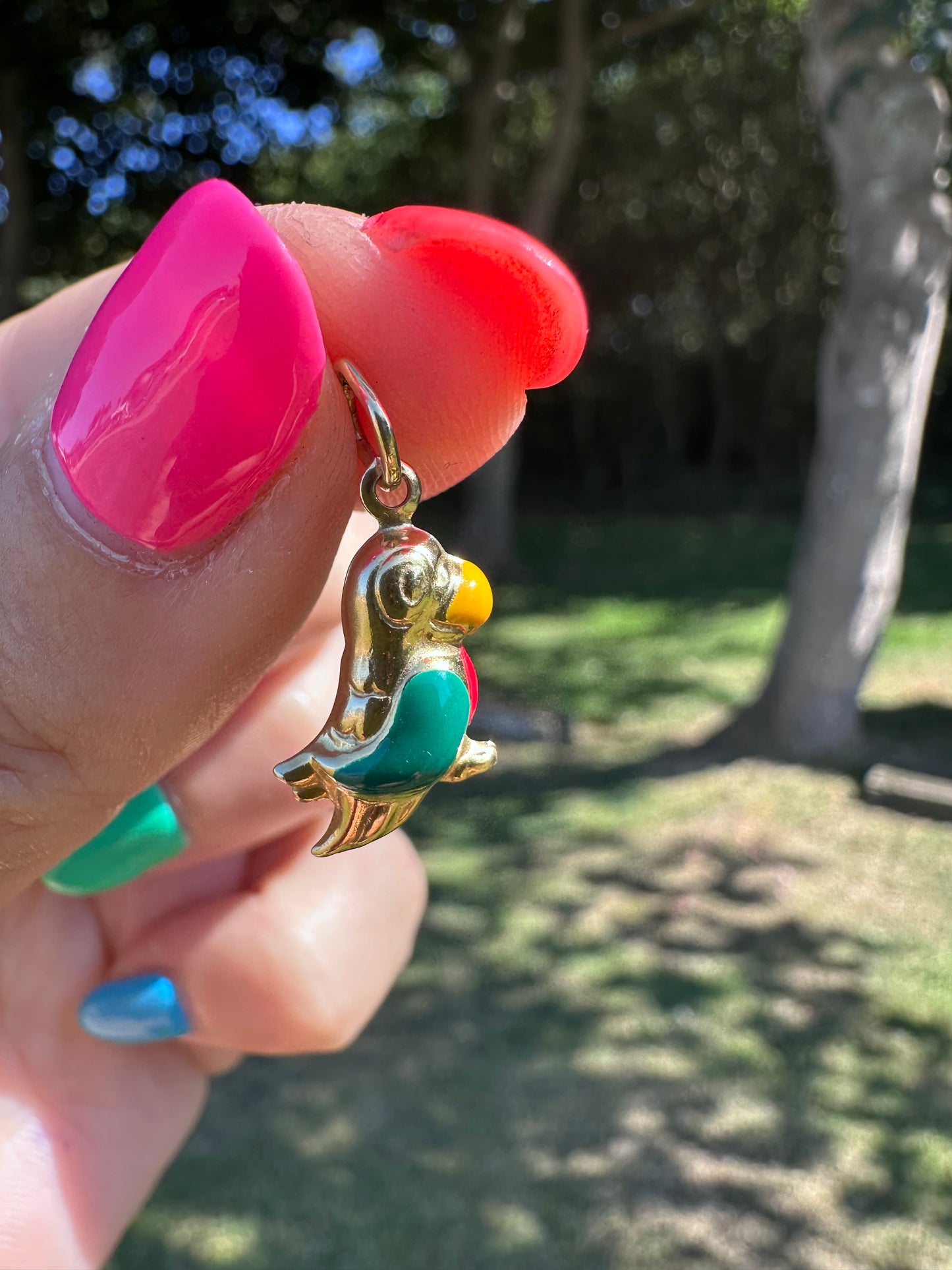 9ct Gold and enamel Parrot charm