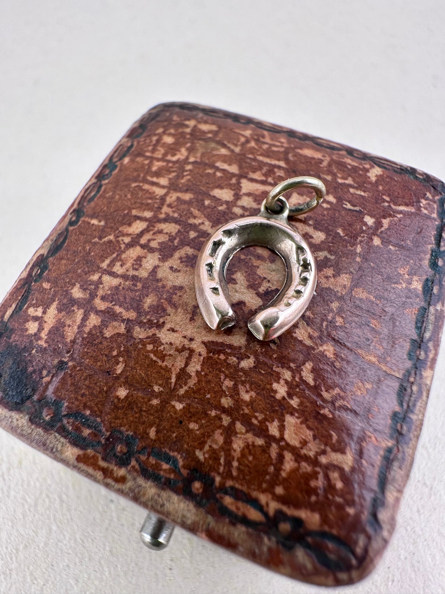 Vintage 9ct Gold Horse Shoe Charm