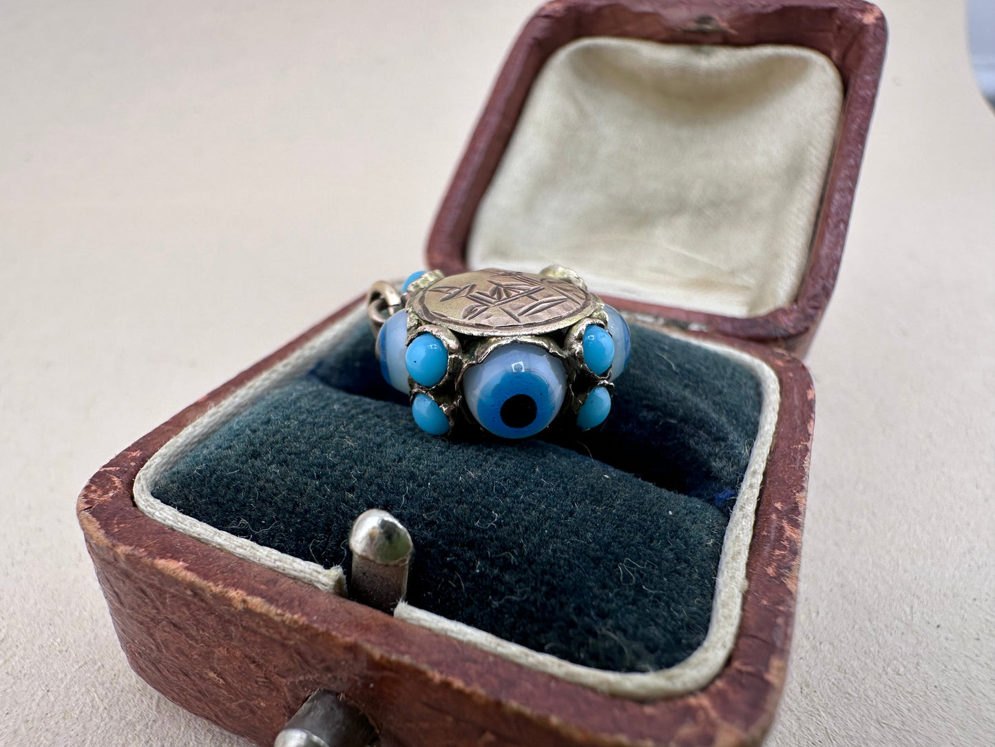 9ct Gold Evil eye charm with turquoise. Engraved with Turkish mosque.