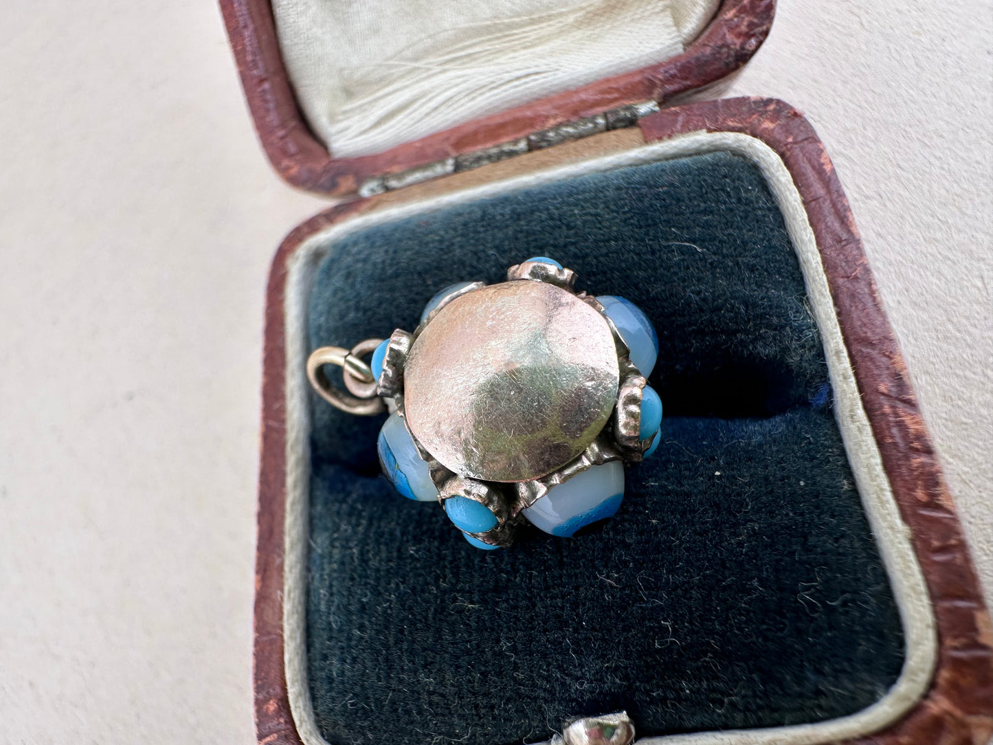 9ct Gold Evil eye charm with turquoise. Engraved with Turkish mosque.