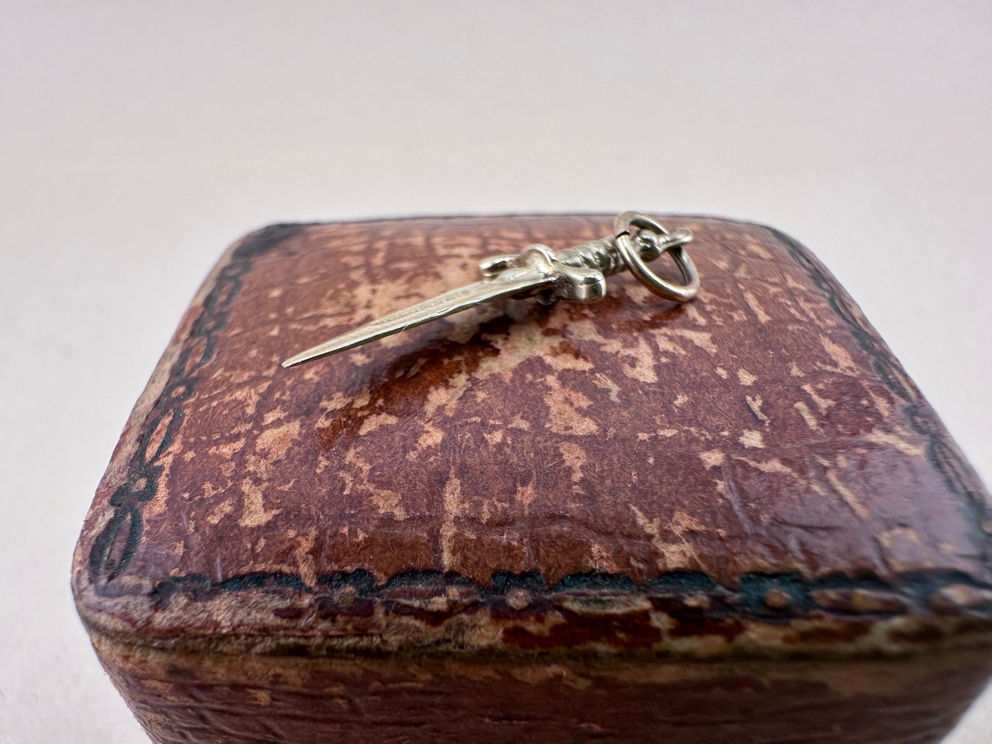 Vintage 9ct Dagger charm