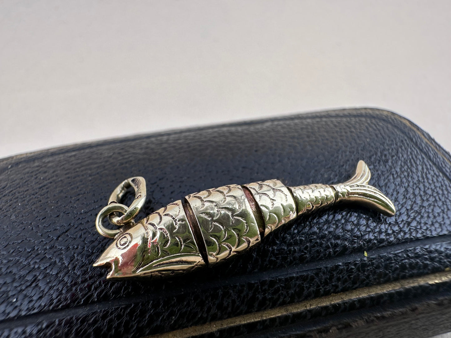 Vintage 9ct Gold Articulated Fish Charm