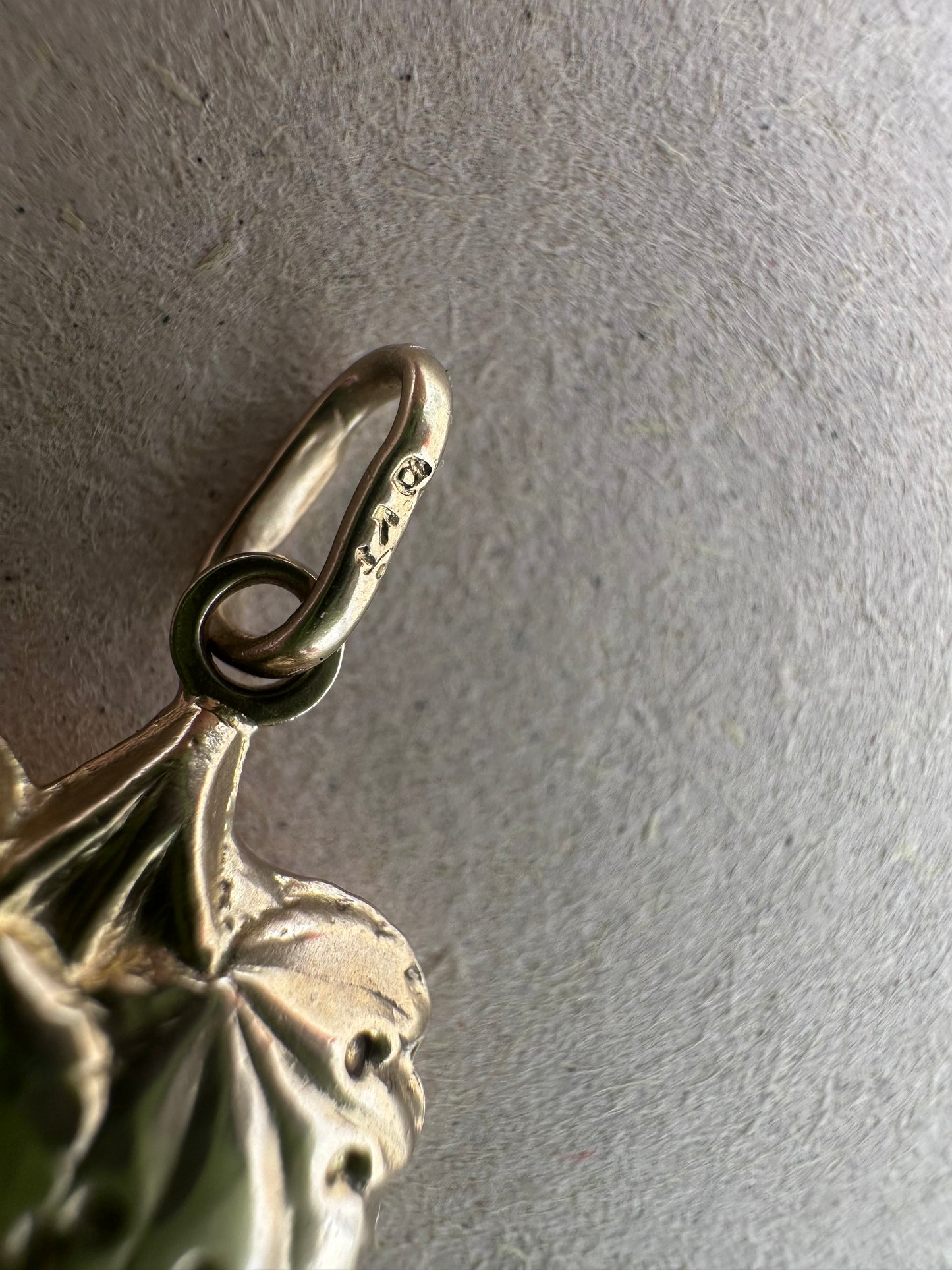 Vintage 9ct Gold Grape Charm