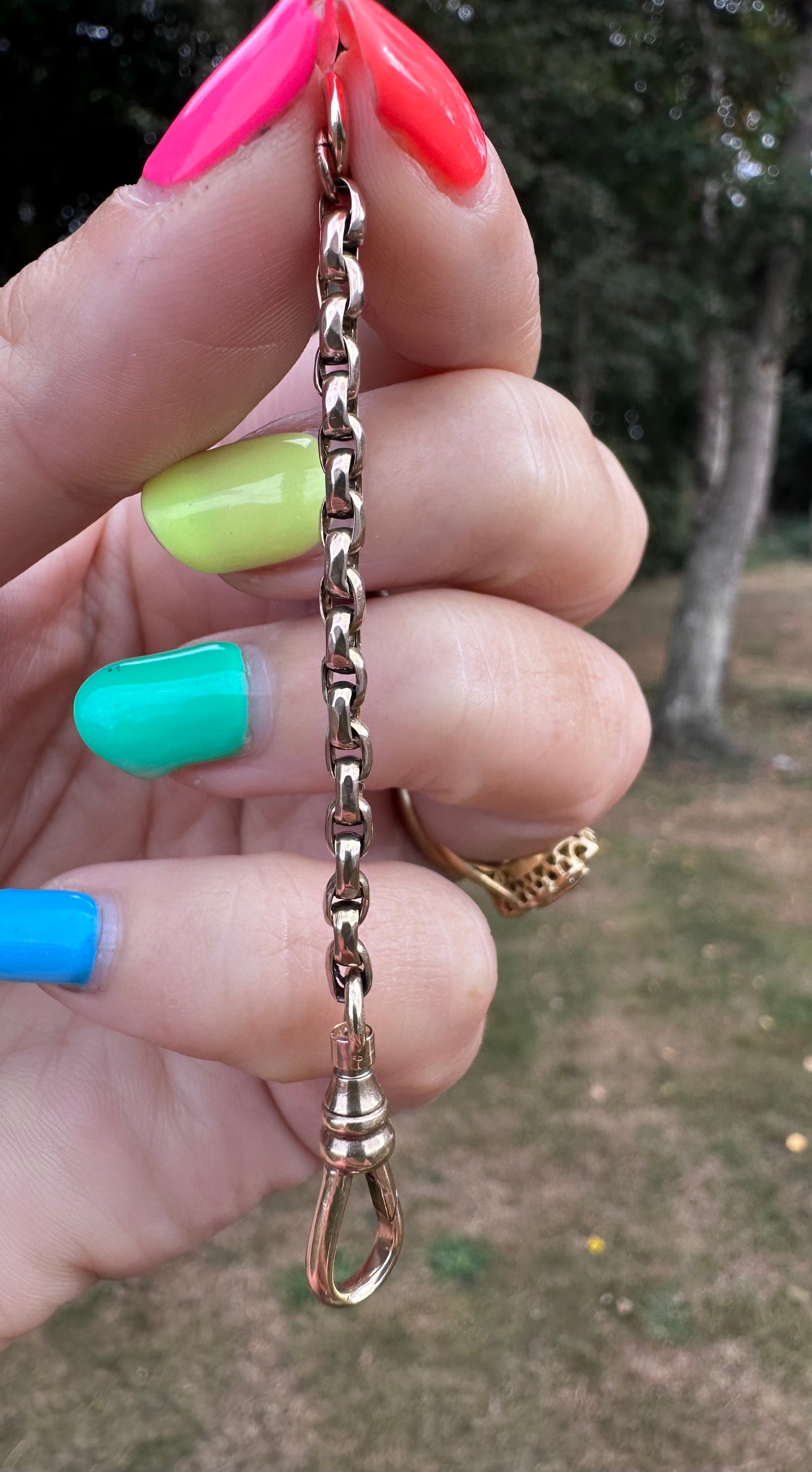 Antique 9ct Peachy gold faceted oval belcher extender with vintage swivel dog clip