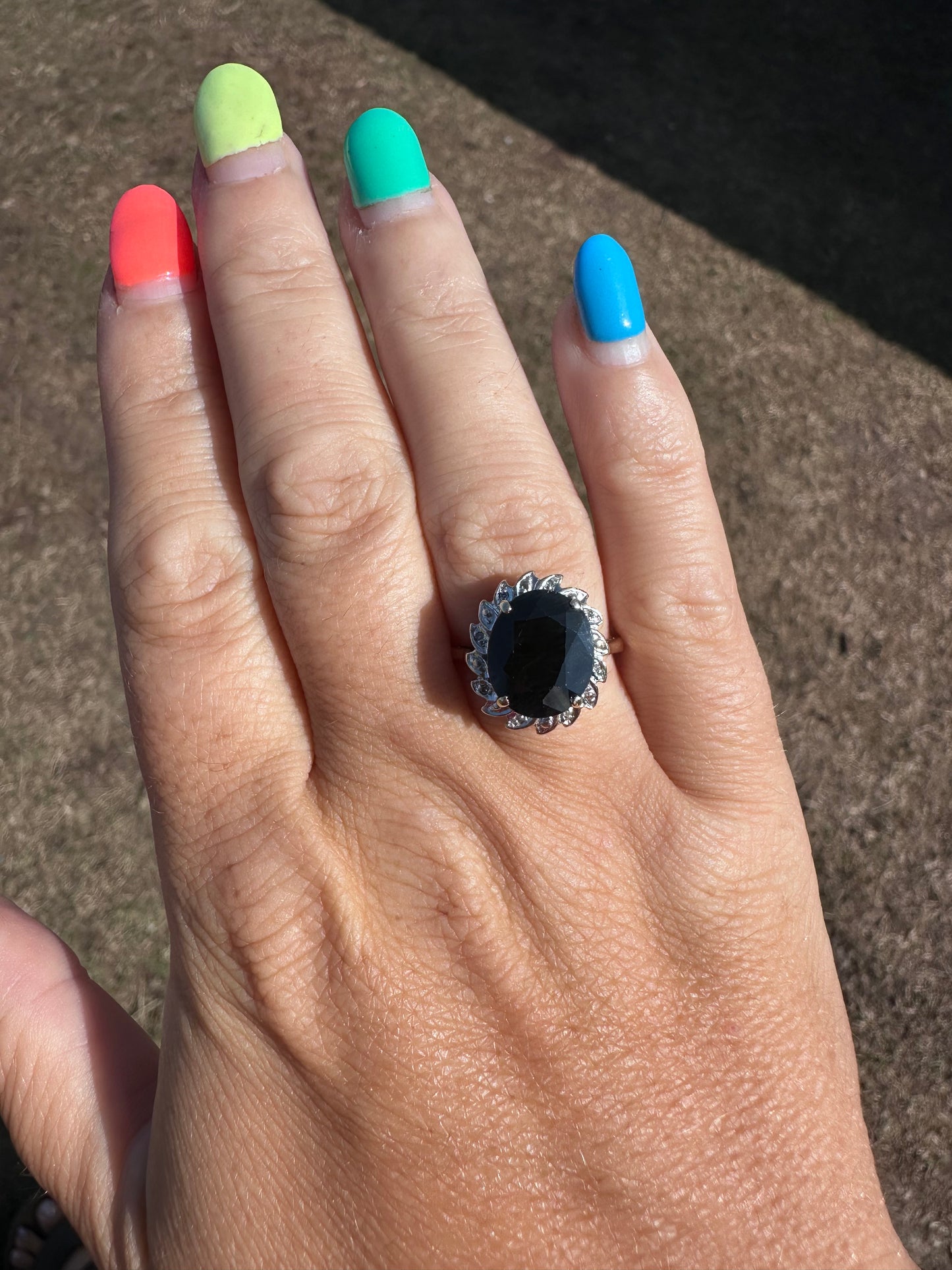 9ct Sapphire & Diamond ring