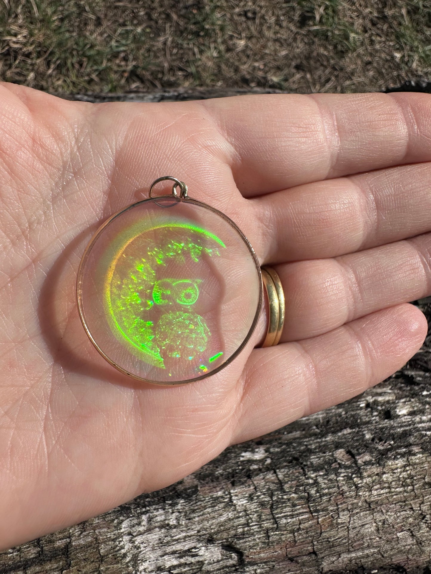9ct Gold Hologram Owl and moon pendant