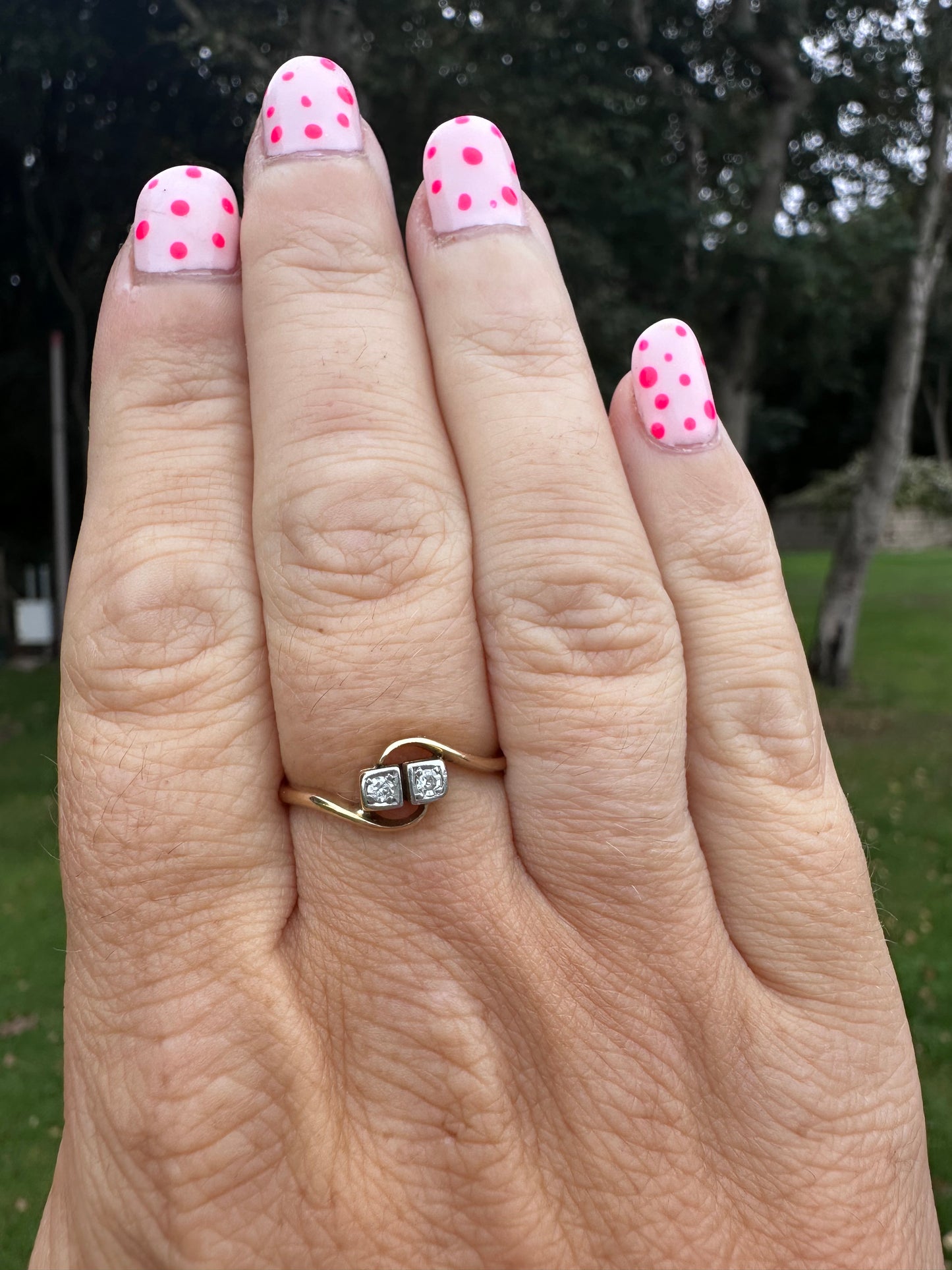18ct Gold square set Diamond Toi Et Moir ring