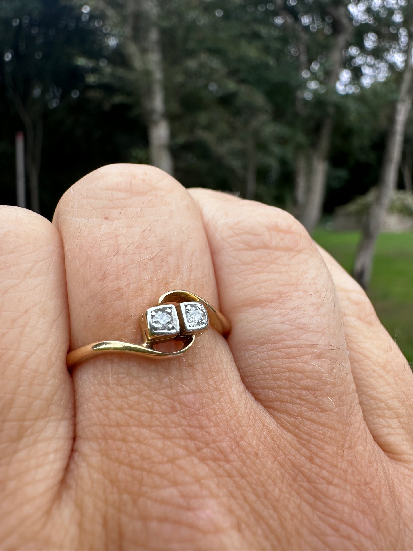 18ct Gold square set Diamond Toi Et Moir ring