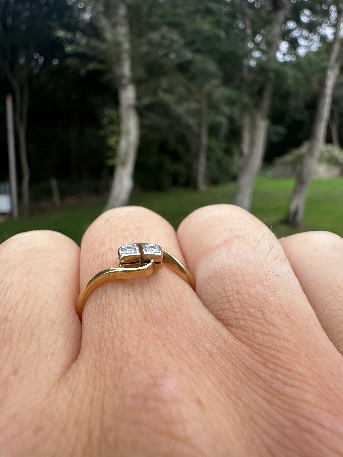 18ct Gold square set Diamond Toi Et Moir ring
