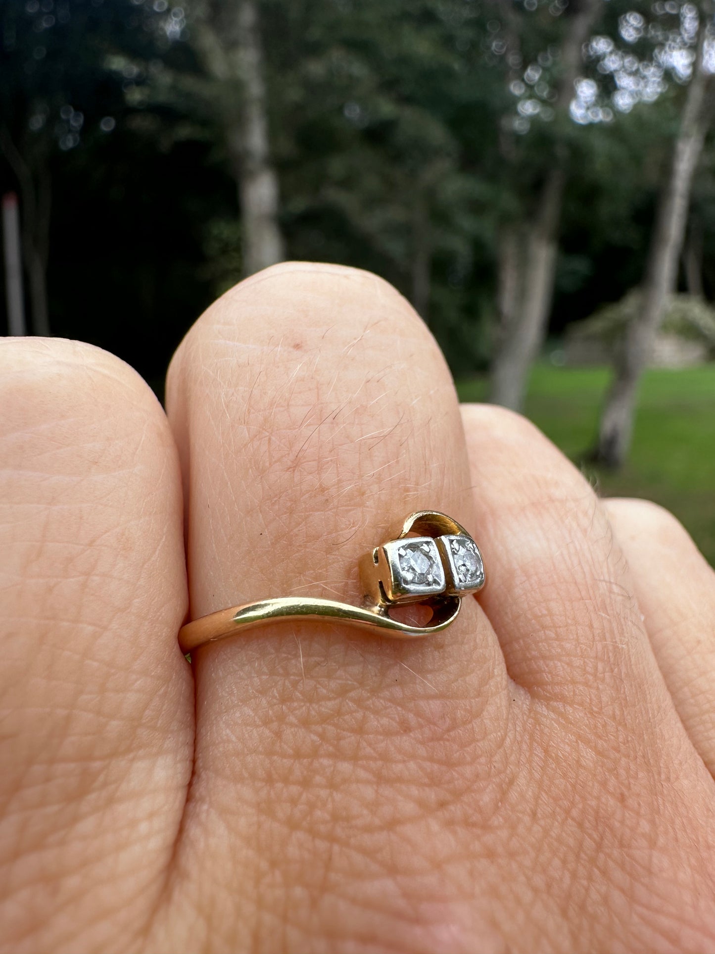 18ct Gold square set Diamond Toi Et Moir ring
