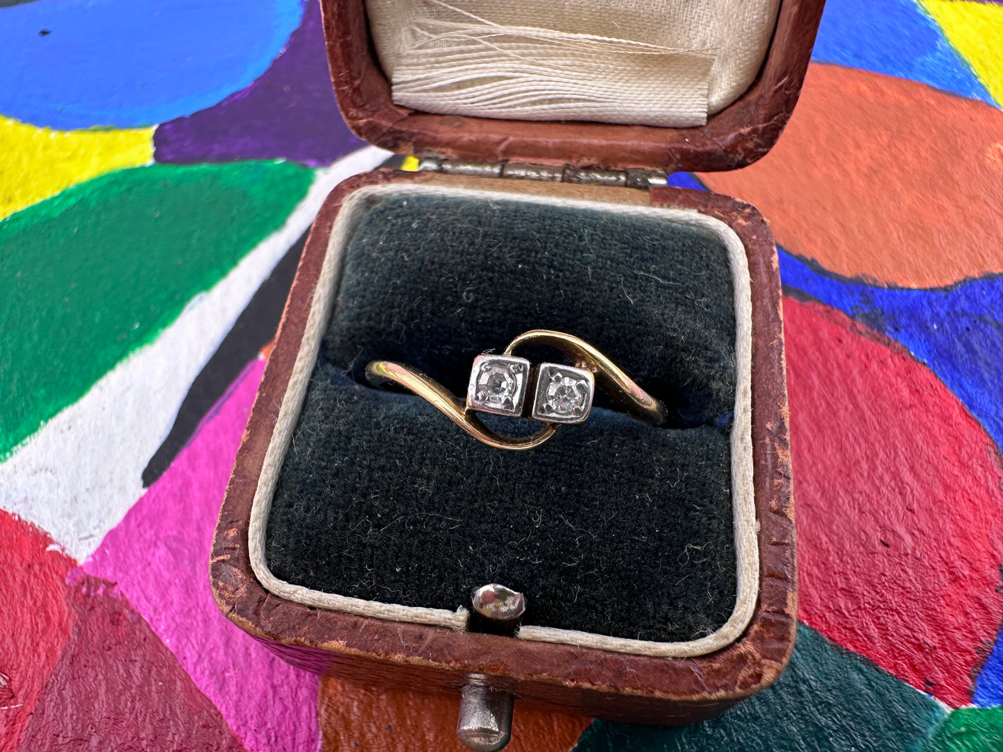18ct Gold square set Diamond Toi Et Moir ring