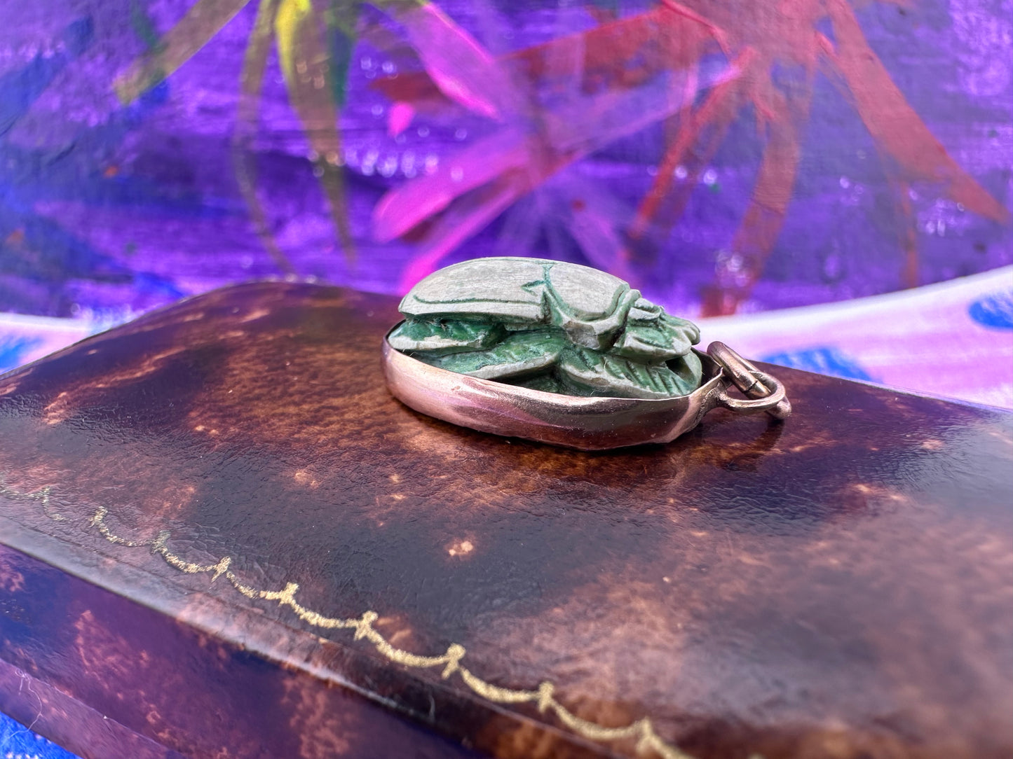 14ct faience scarab beetle pendant