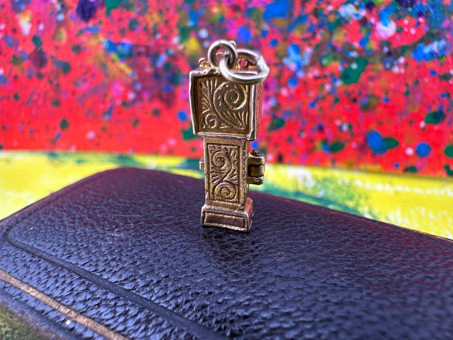 Vintage 9ct Gold ‘Hickory Dickory Dock’ Clock charm
