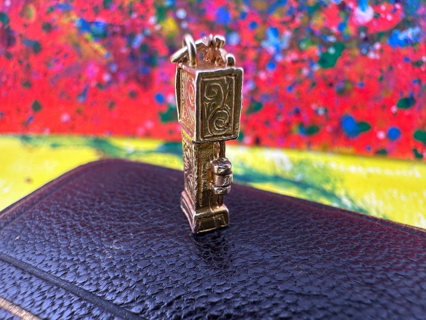 Vintage 9ct Gold ‘Hickory Dickory Dock’ Clock charm
