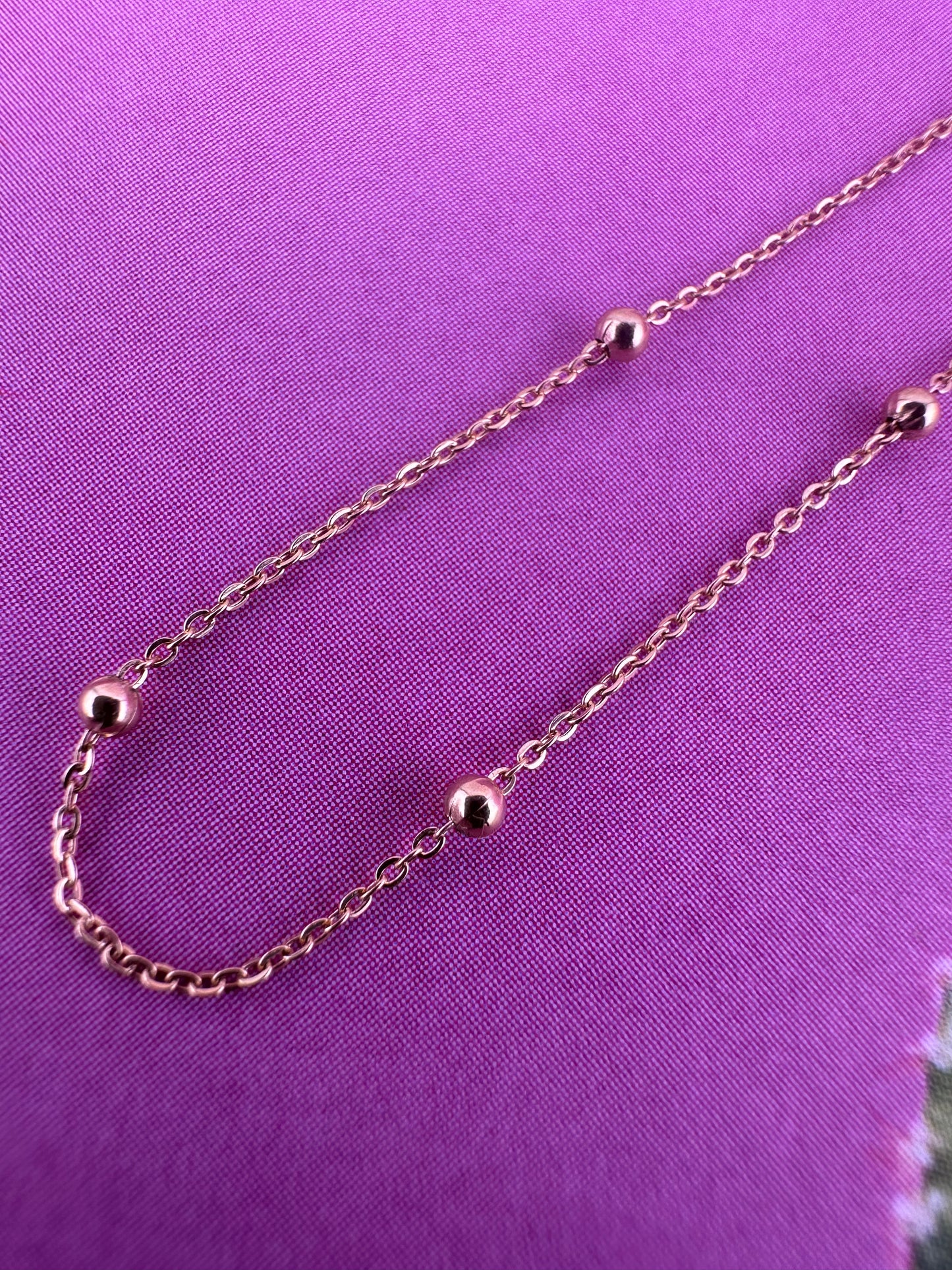 9ct Yellow Gold UnoAerre Ball station chain bracelet